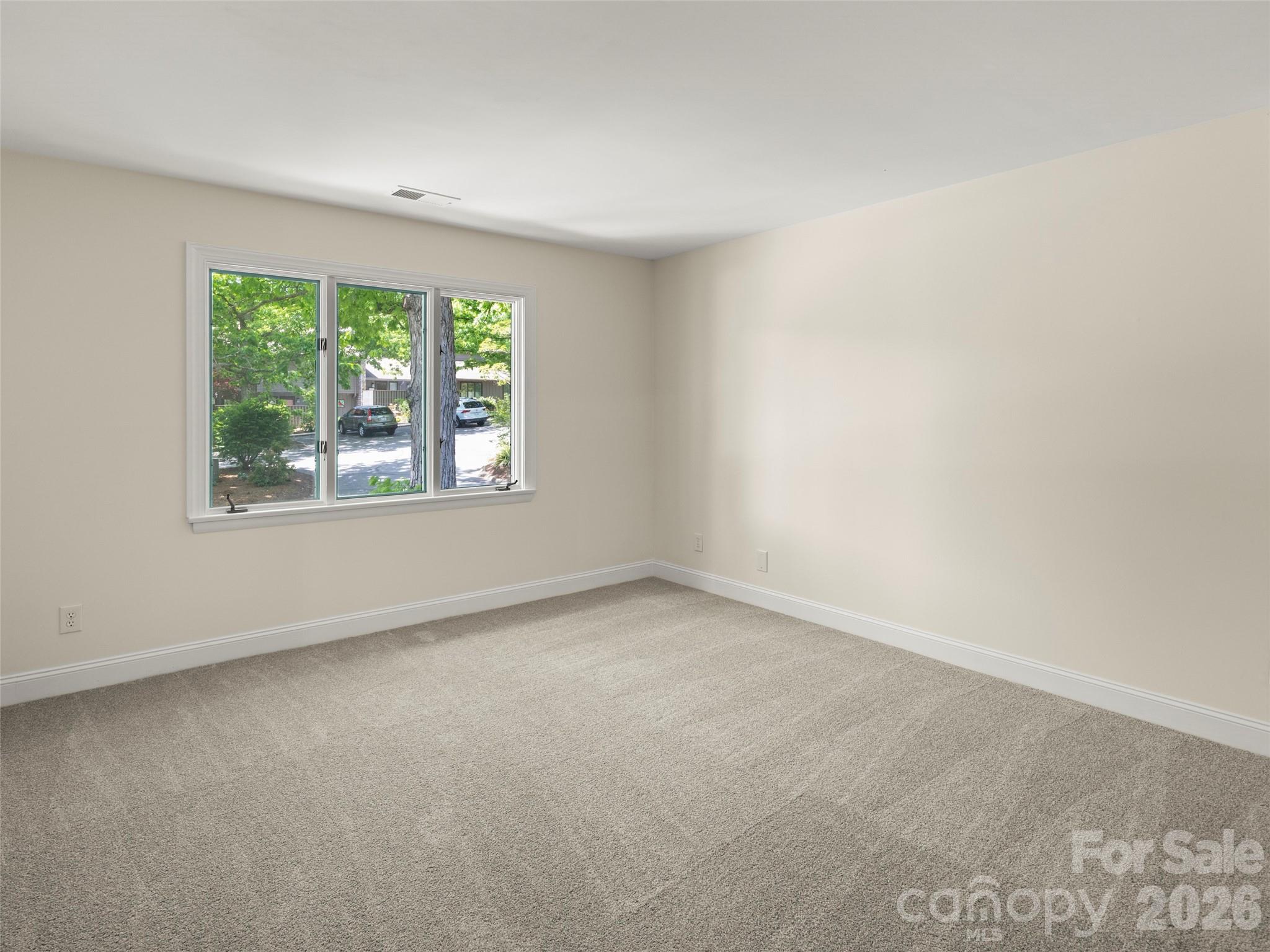 203 Crowfields Drive Property Photo 25