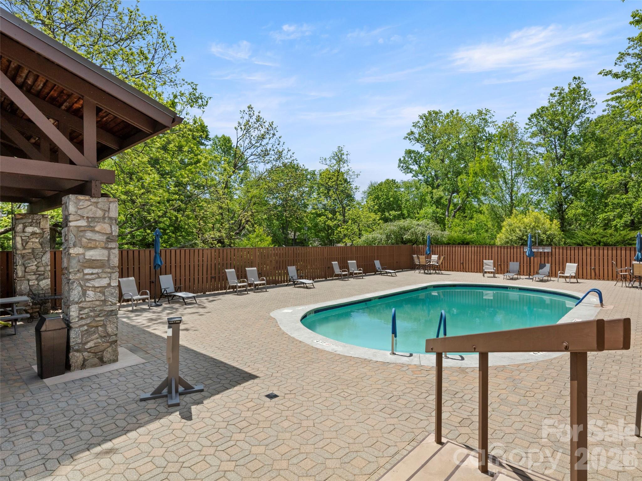 203 Crowfields Drive Property Photo 33