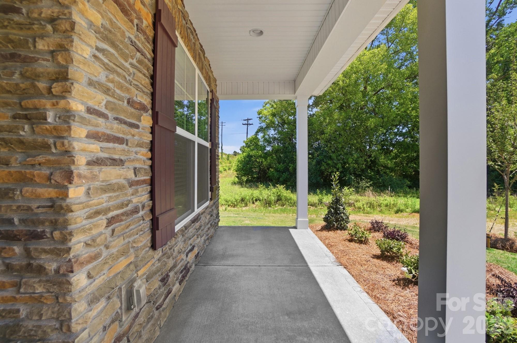 2621 Wild Azalea Court Property Photo 4