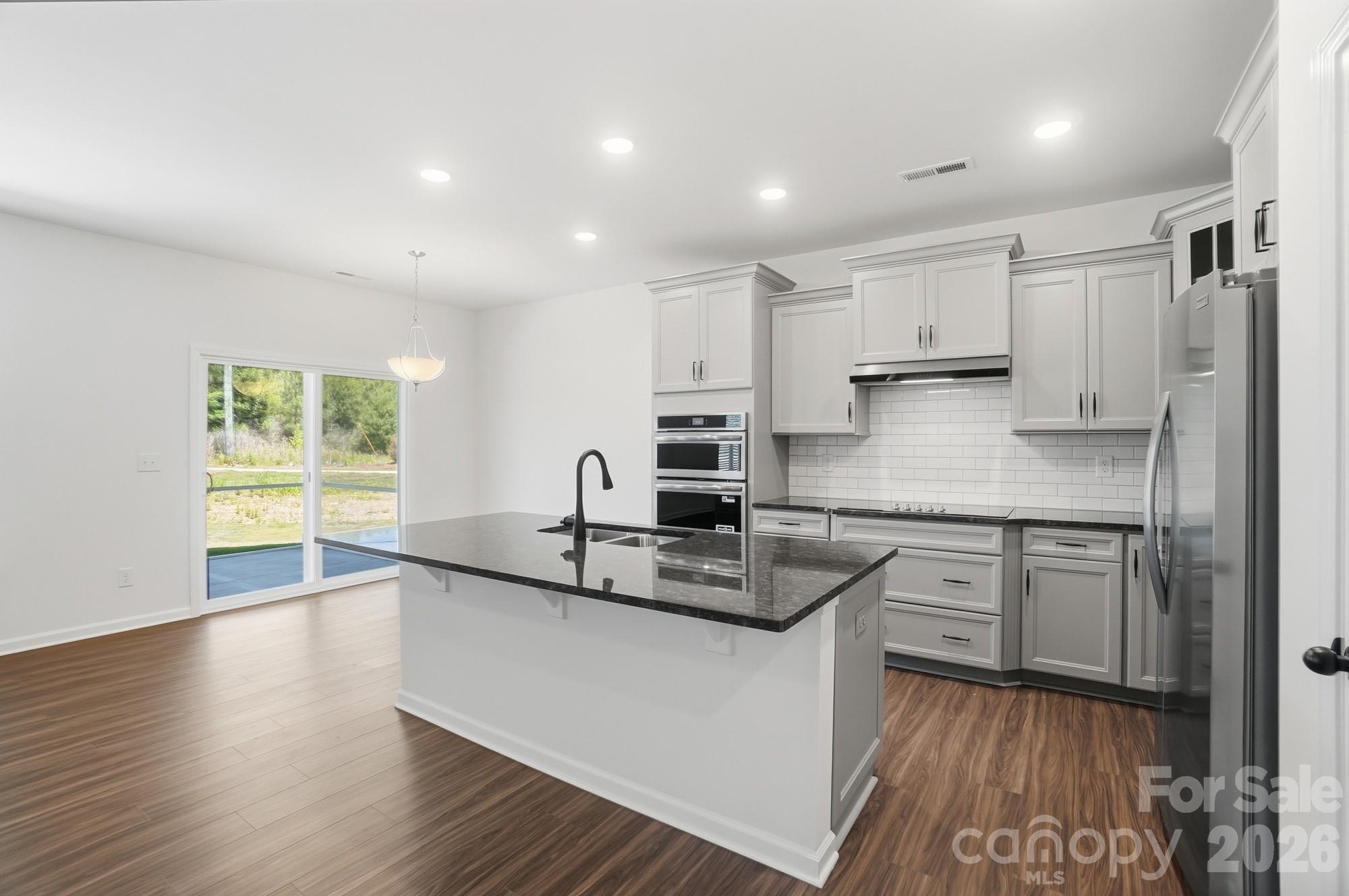 2621 Wild Azalea Court Property Photo 12