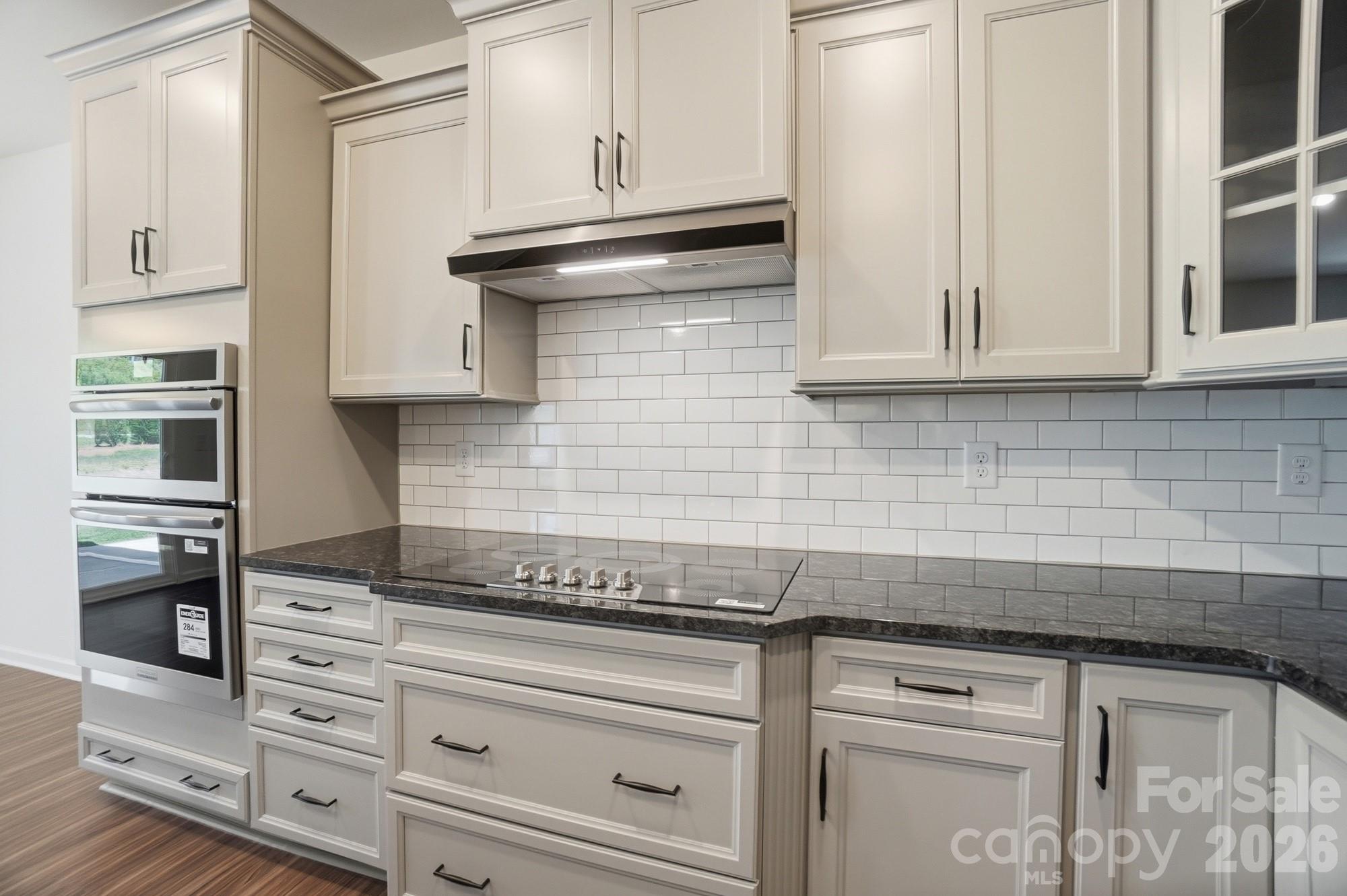 2621 Wild Azalea Court Property Photo 16