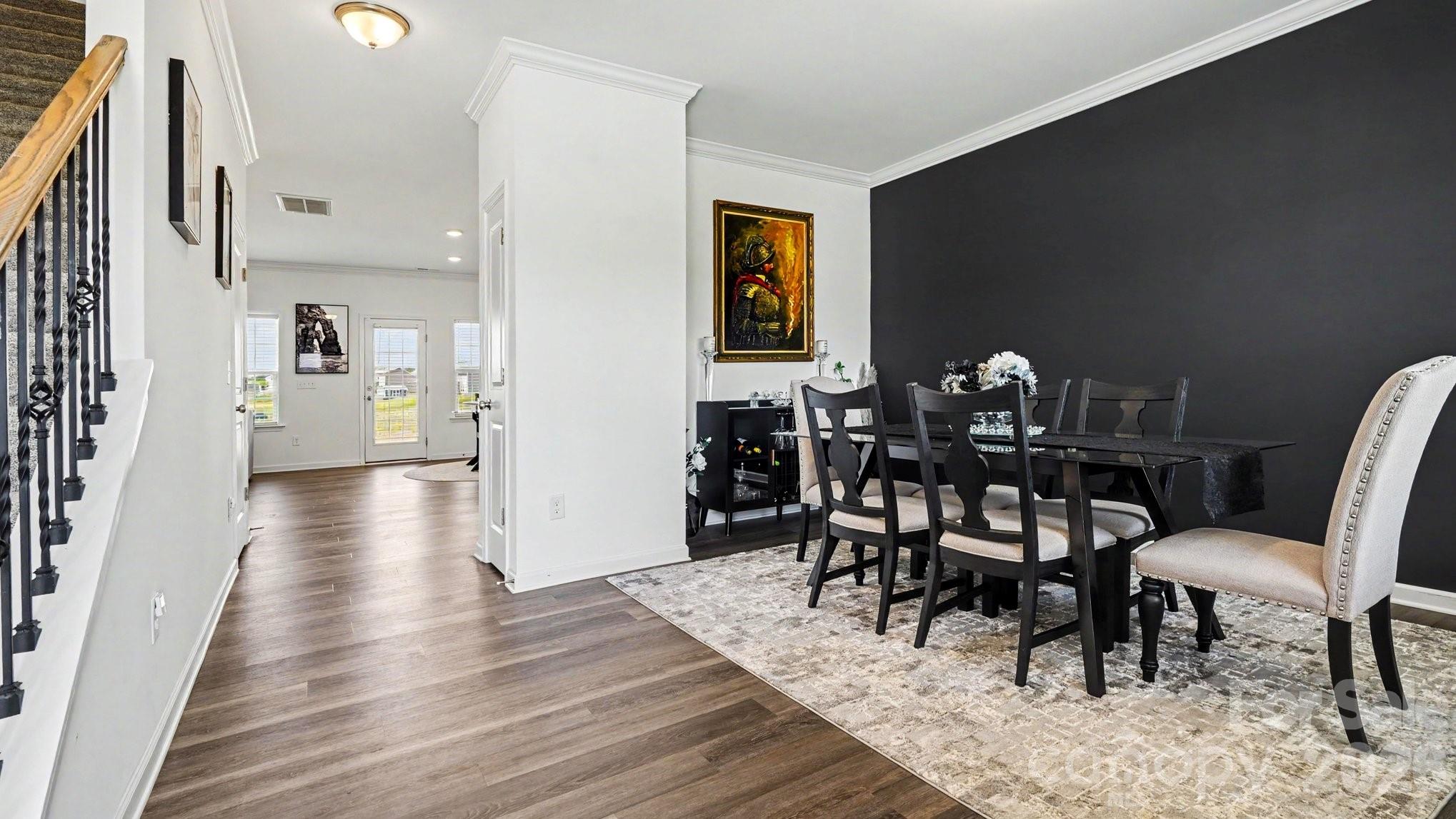 178 Wickham Court Property Photo 3