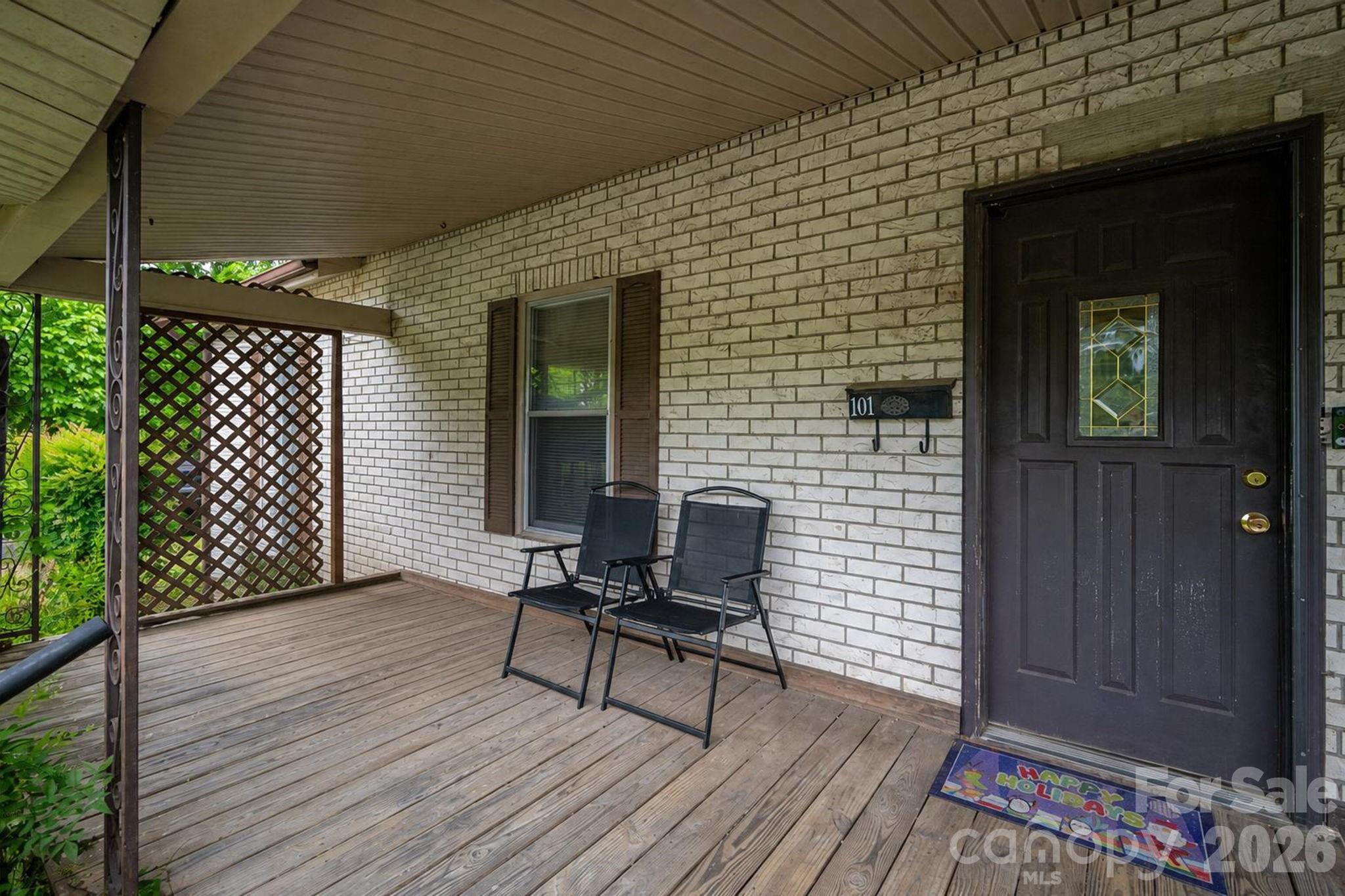 101 Huss Avenue Property Photo 5