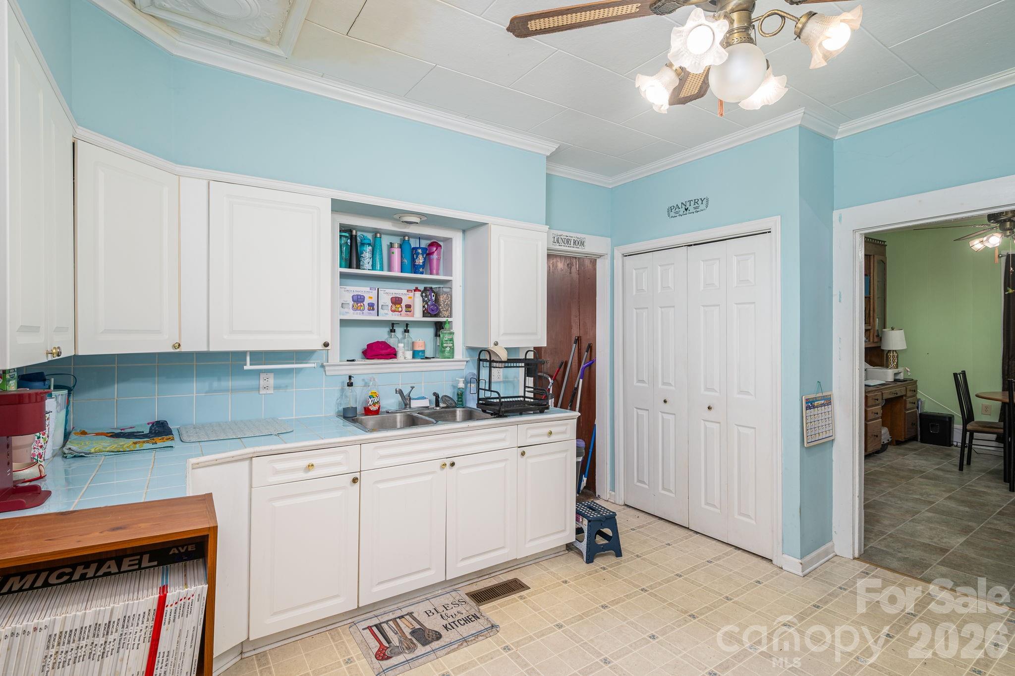 101 Huss Avenue Property Photo 11