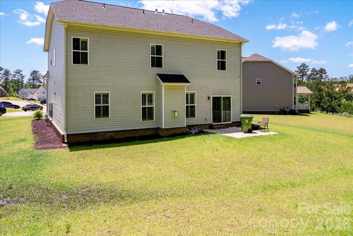 39 Hanging Leaf Court Property Photo 27