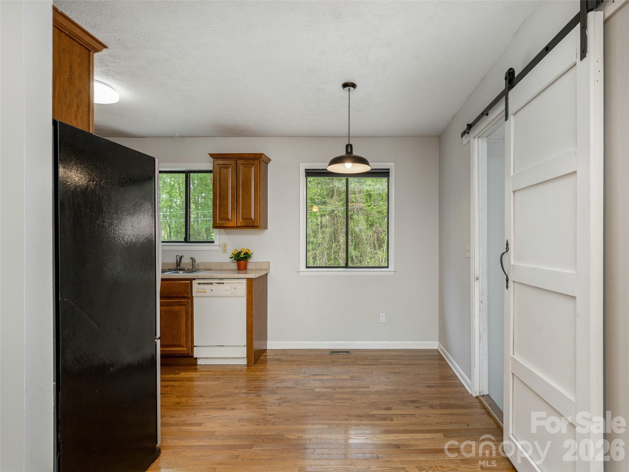 126 Upward Acres Street Property Photo 6