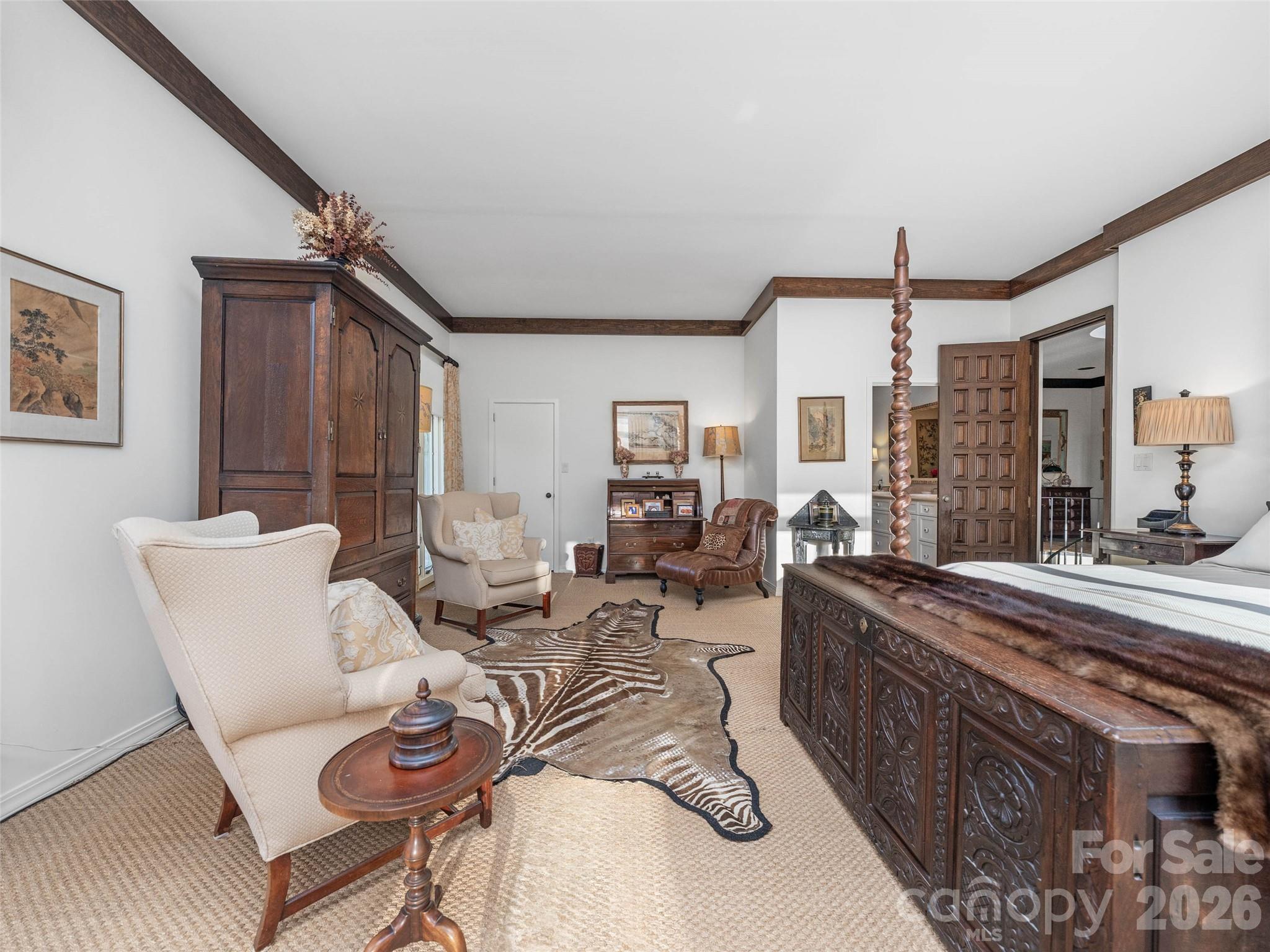 65 Crestwood Road Property Photo 8