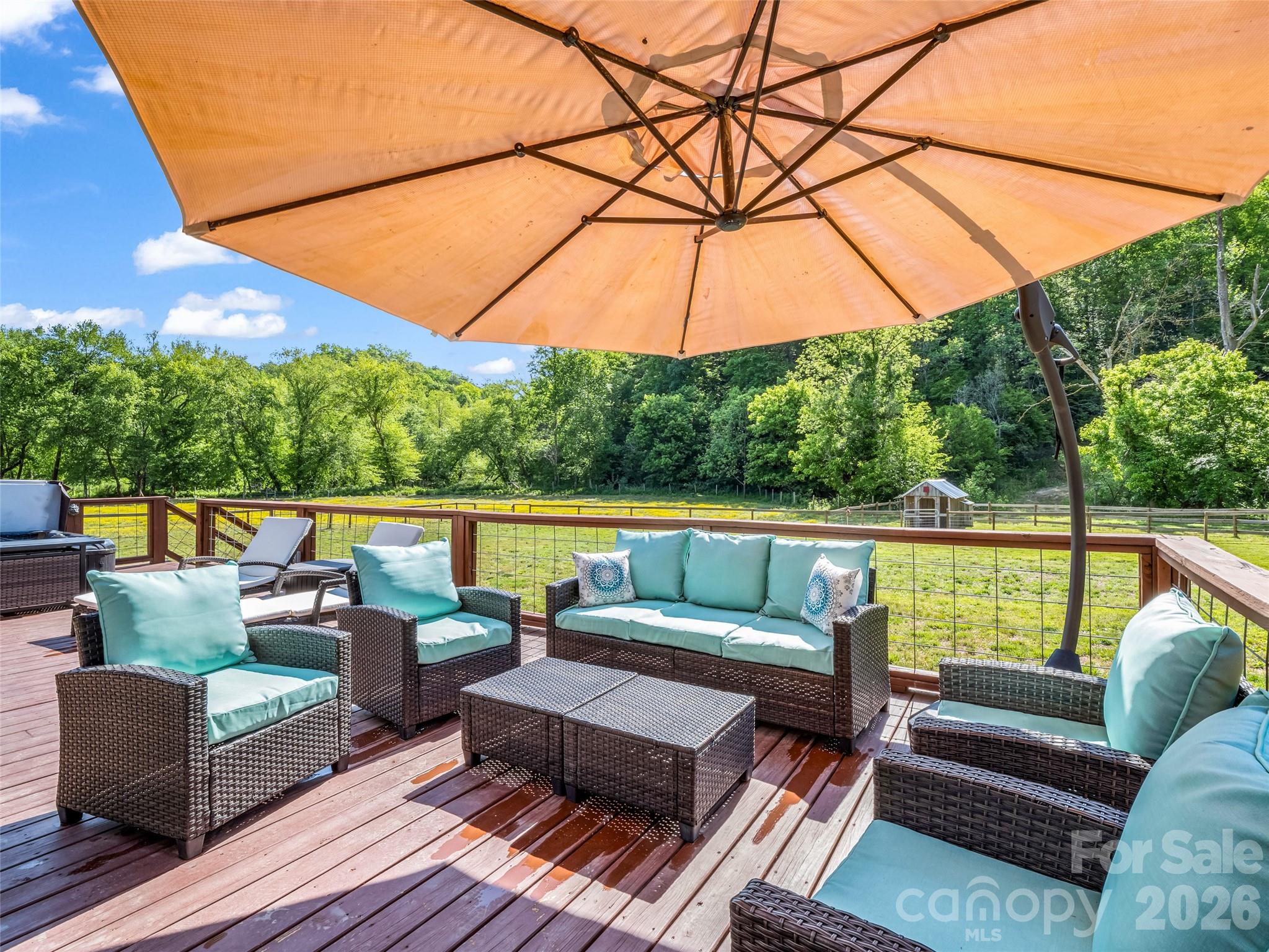 400 Calhoun Trail Property Photo 11