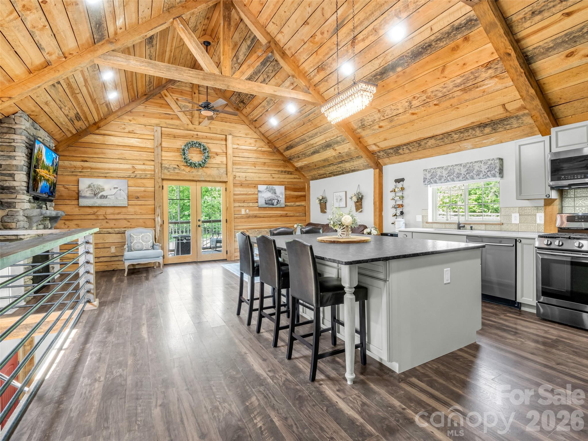 400 Calhoun Trail Property Photo 16