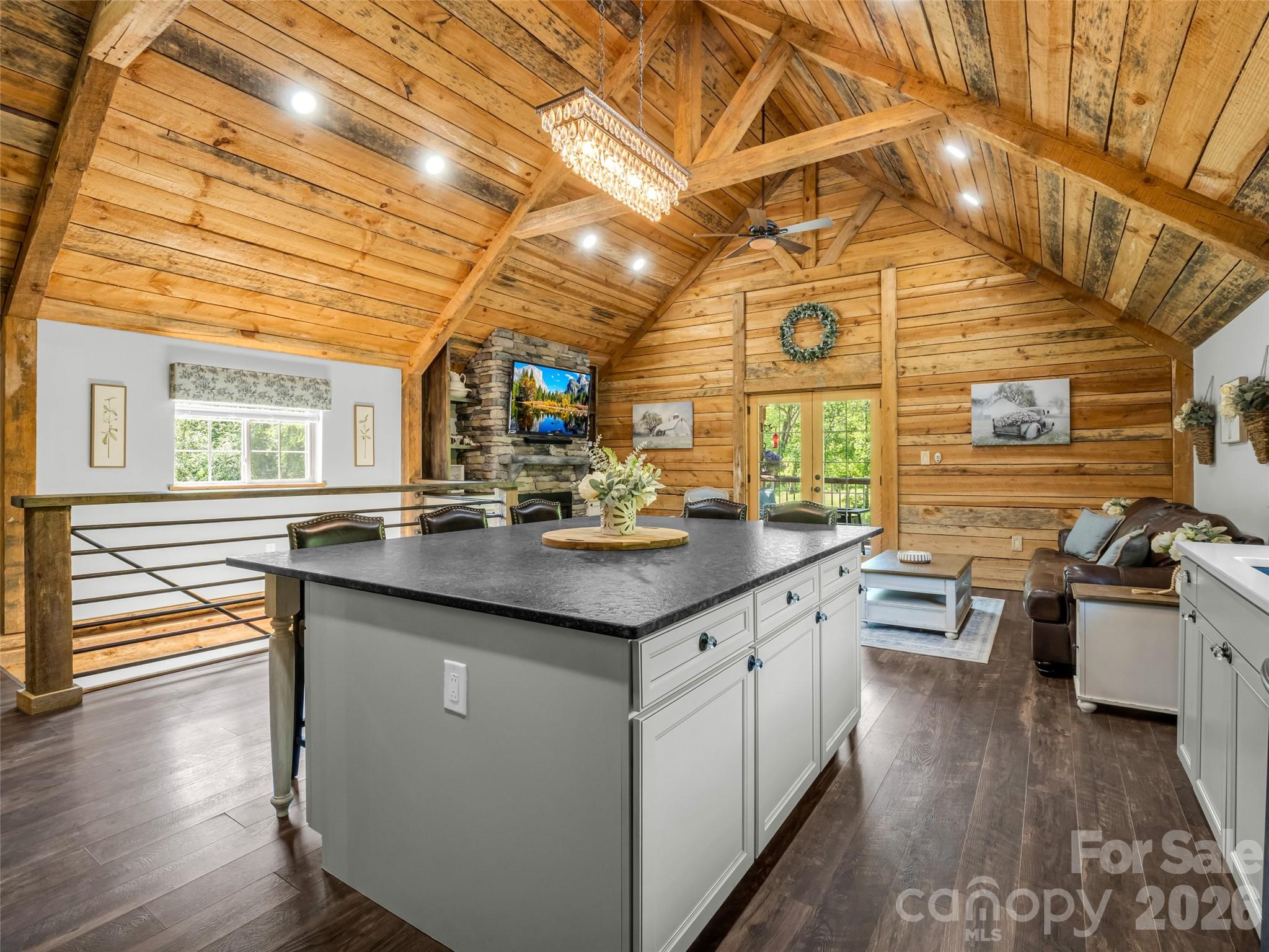 400 Calhoun Trail Property Photo 24