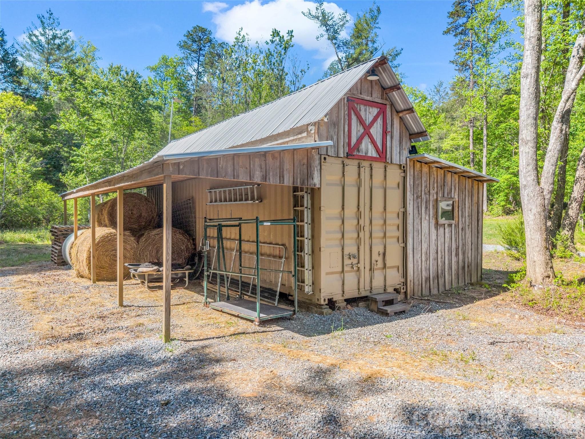 400 Calhoun Trail Property Photo 40