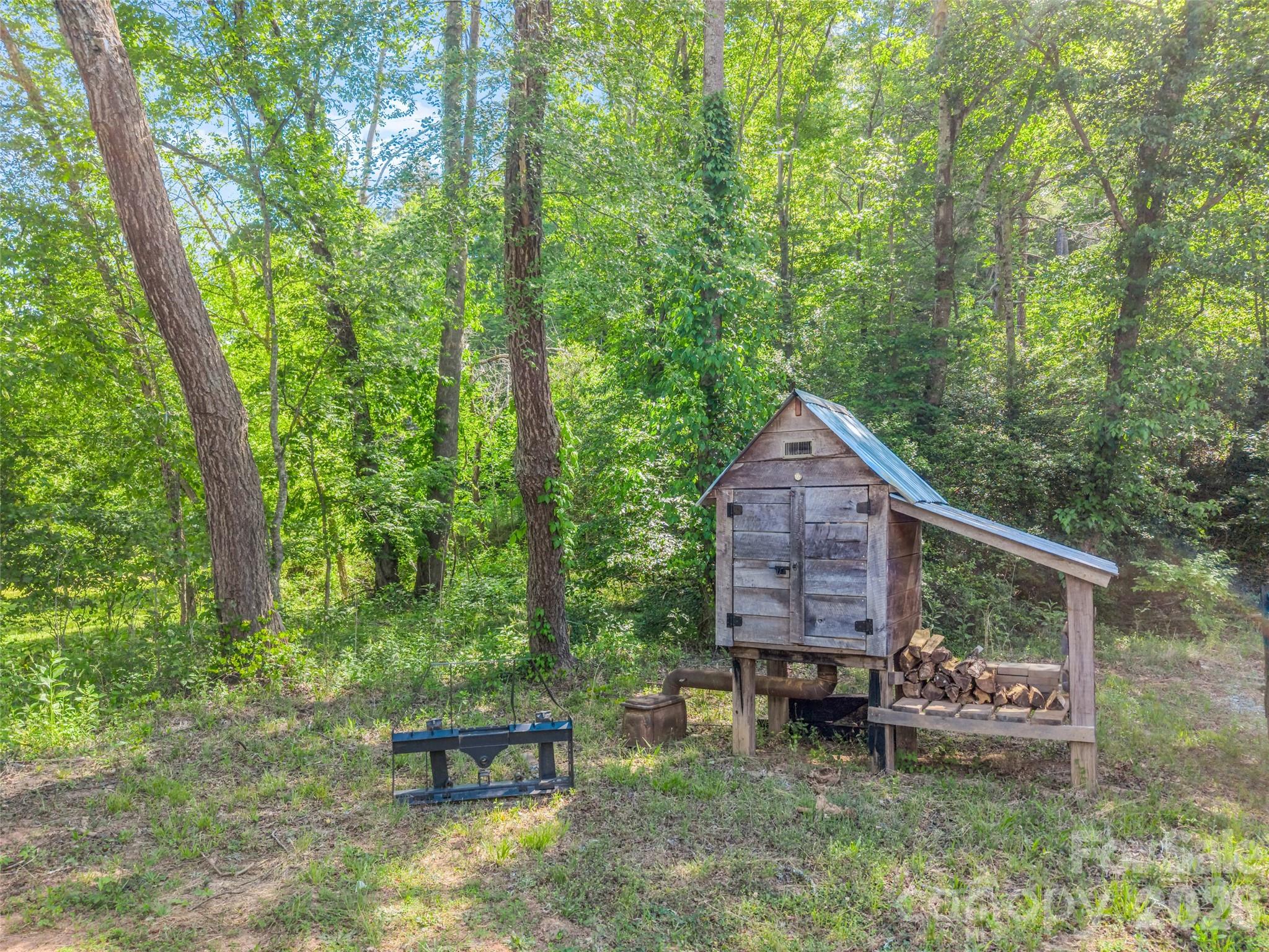 400 Calhoun Trail Property Photo 41