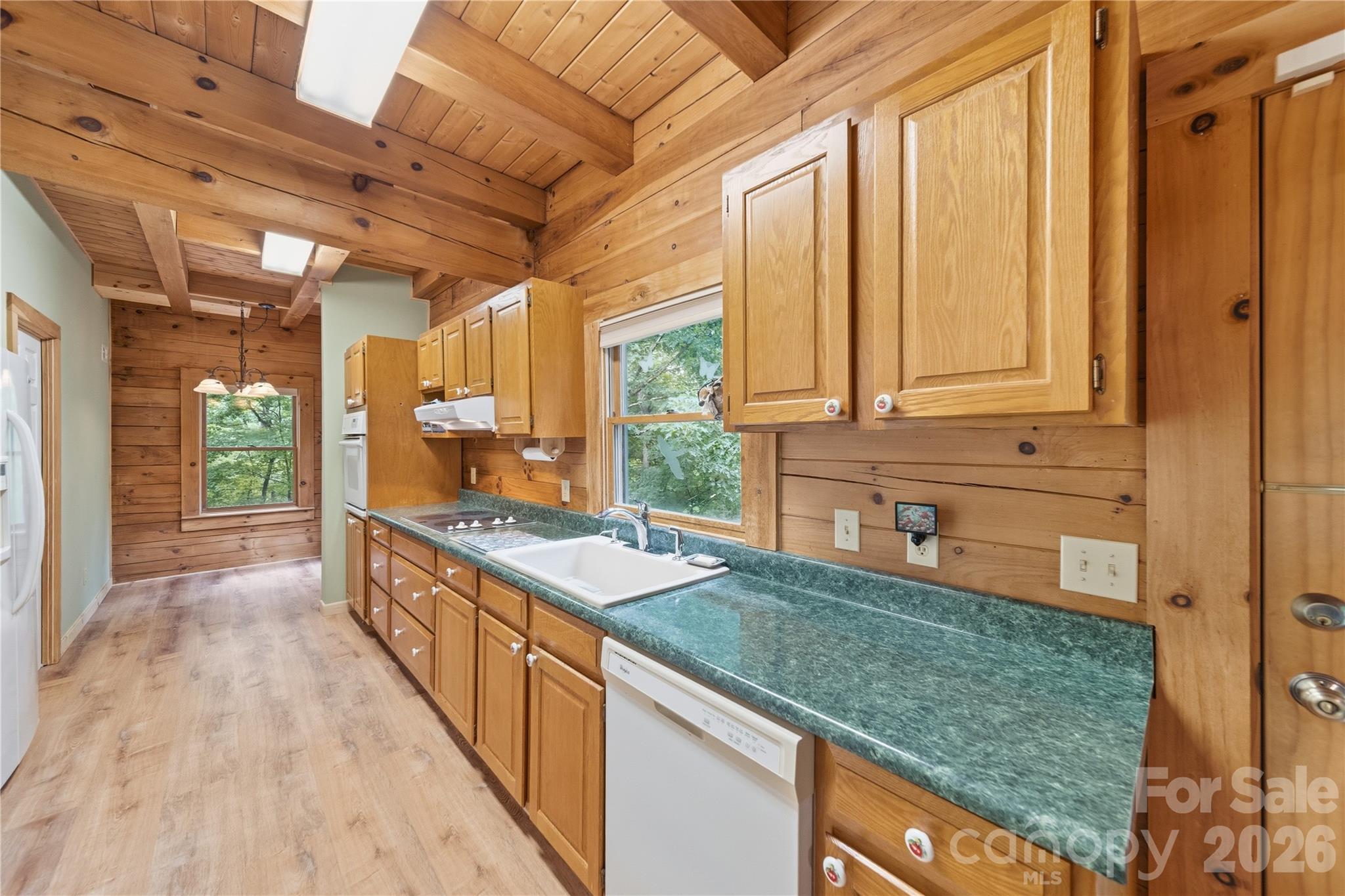 532 Mountain Oak Lane Property Photo 18