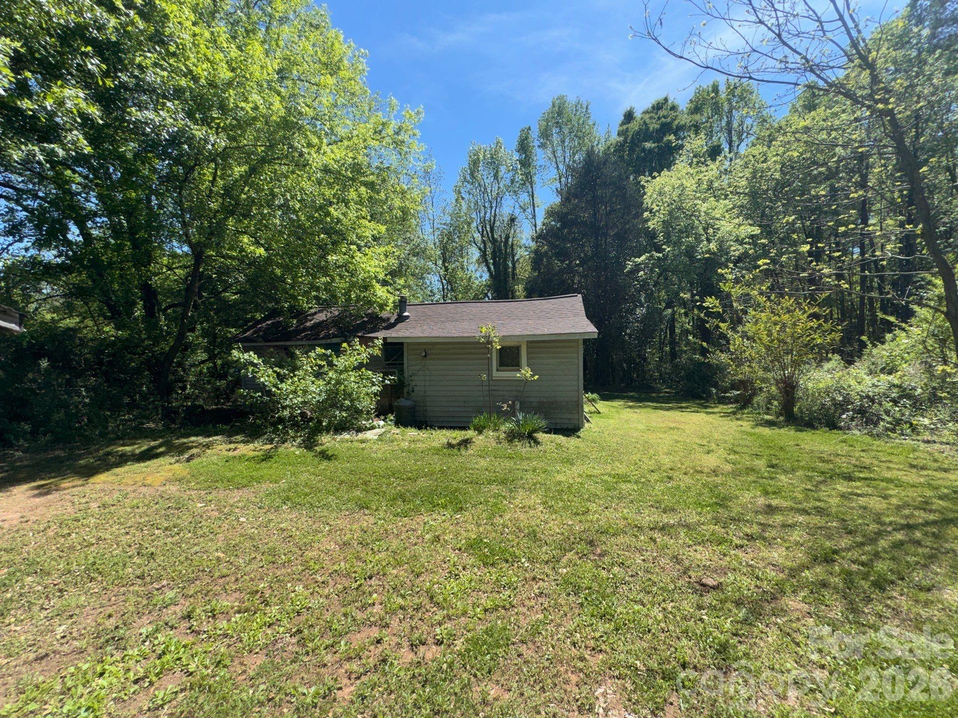 1011 Wellman Street Property Photo 6