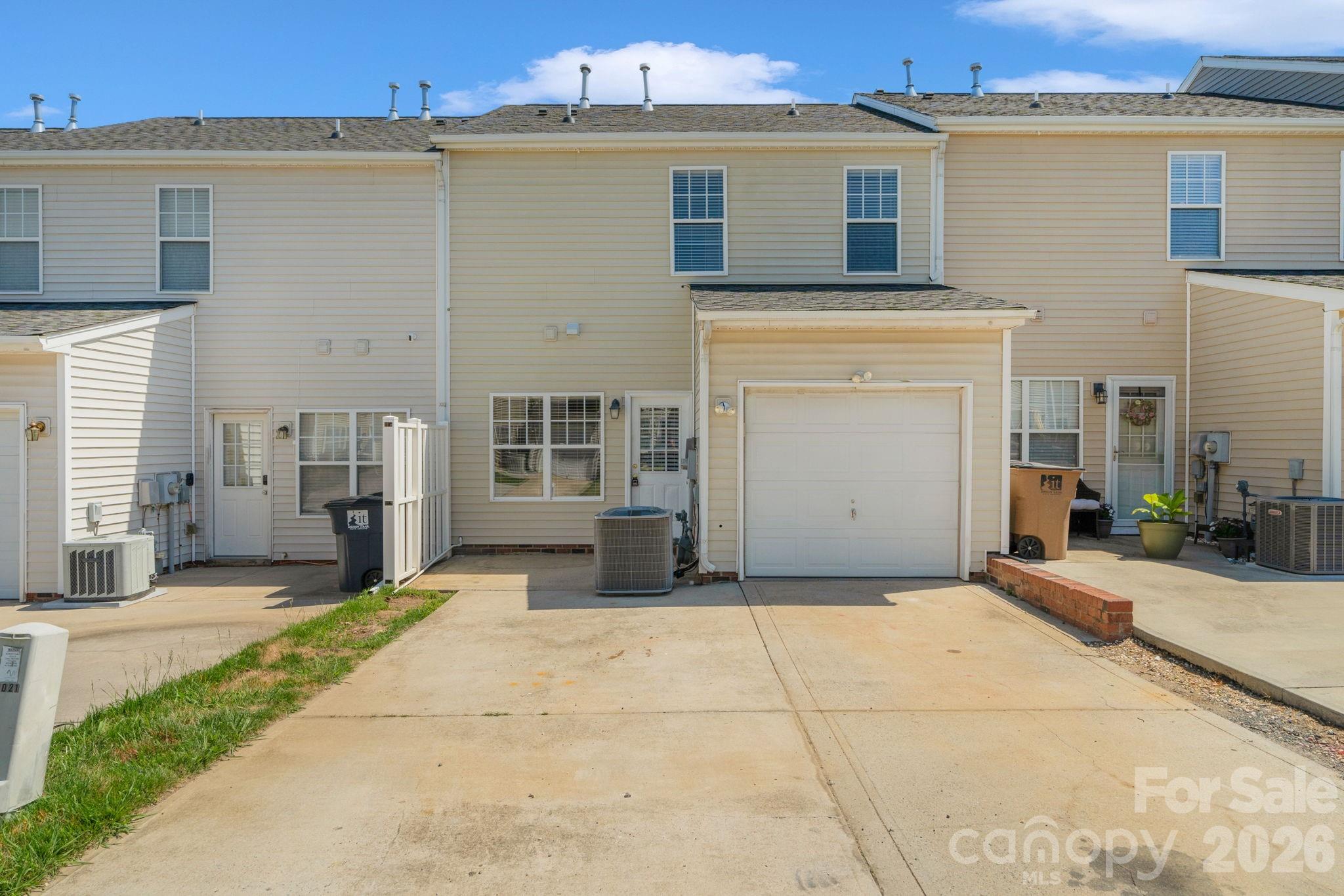 1021 Laparc Lane Property Photo 35