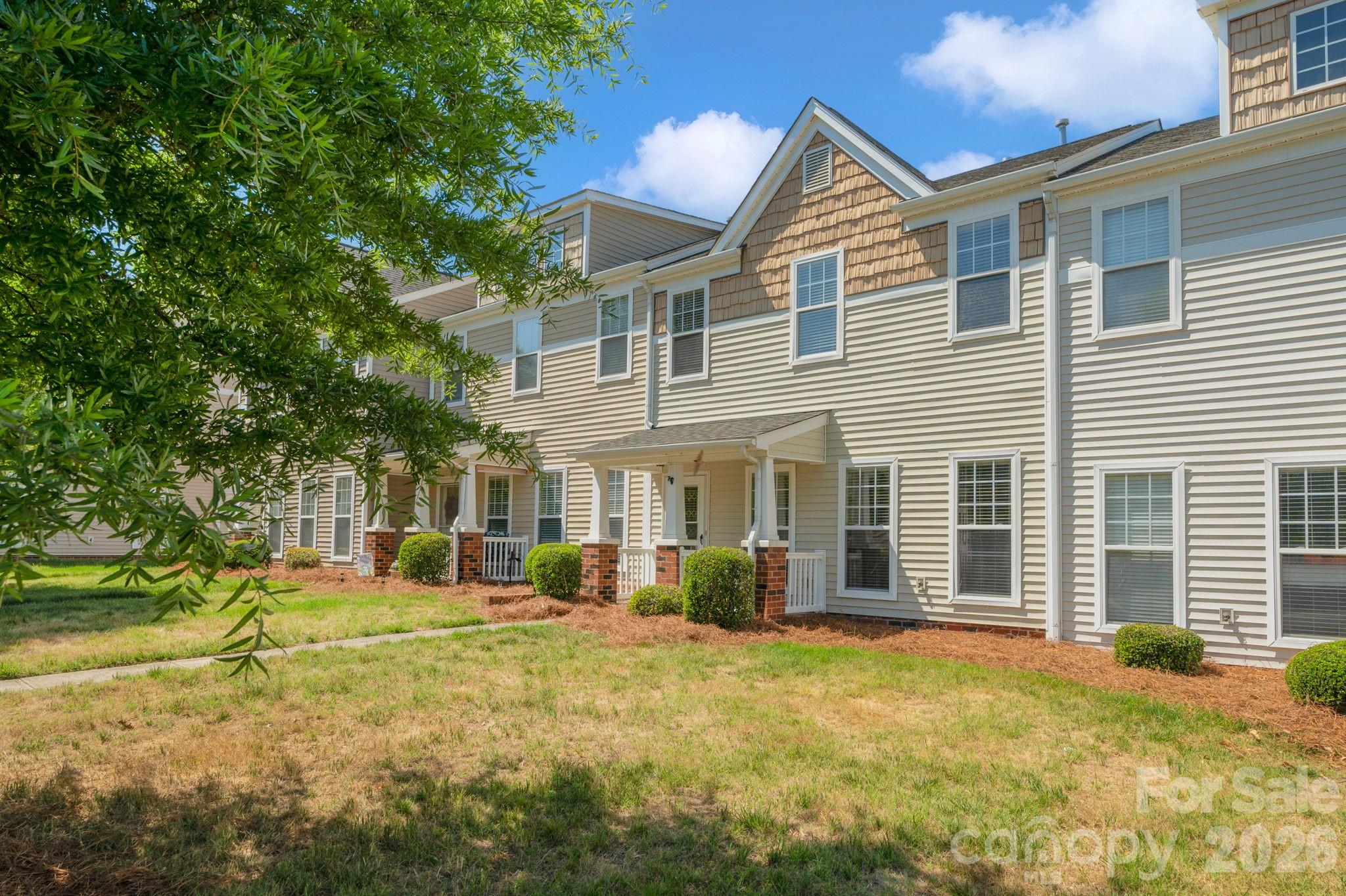 1021 Laparc Lane Property Photo 41