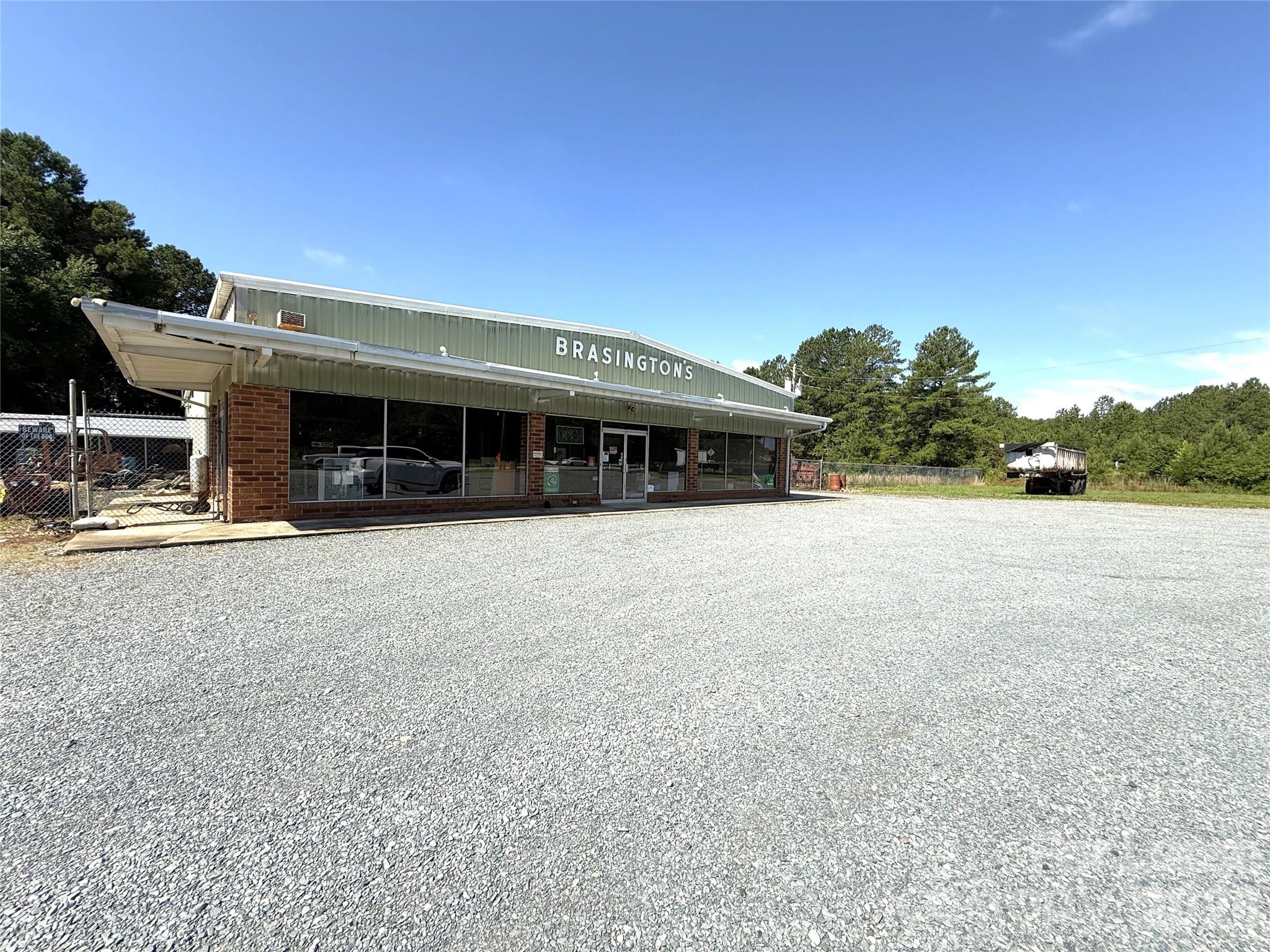 1505 Highway 74 None Property Photo 3