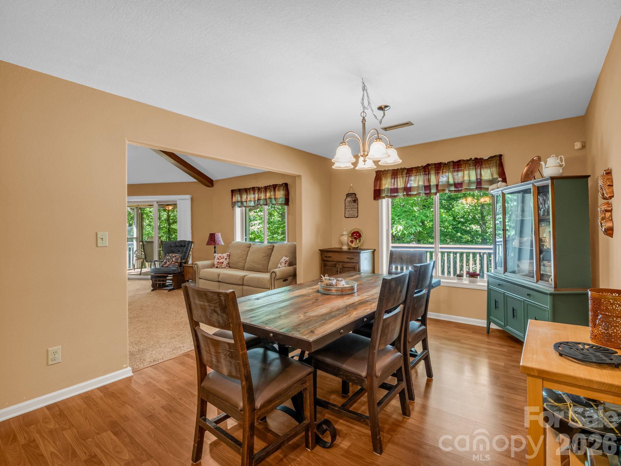120 Lakewood Drive Property Photo 13
