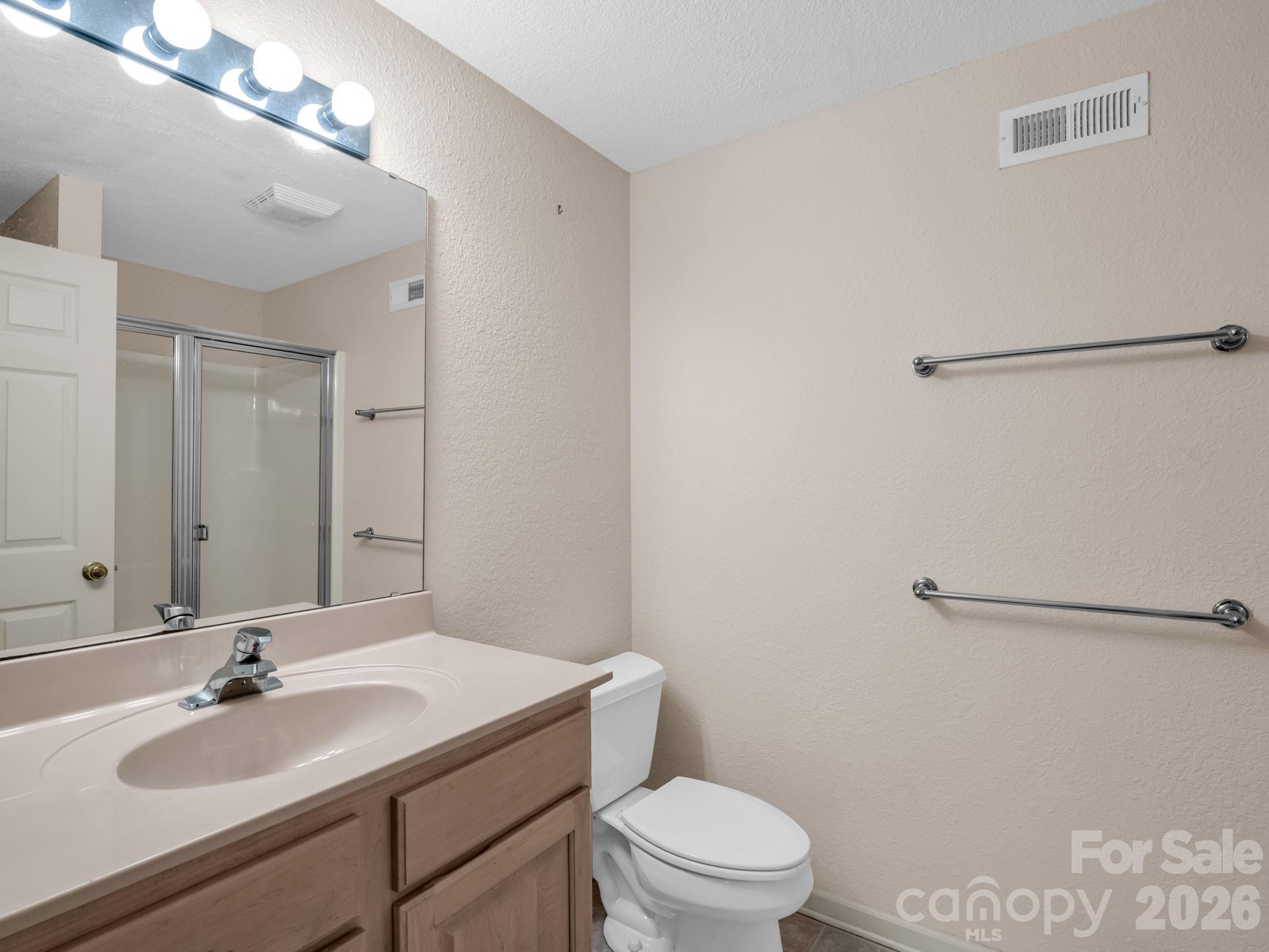 120 Lakewood Drive Property Photo 16