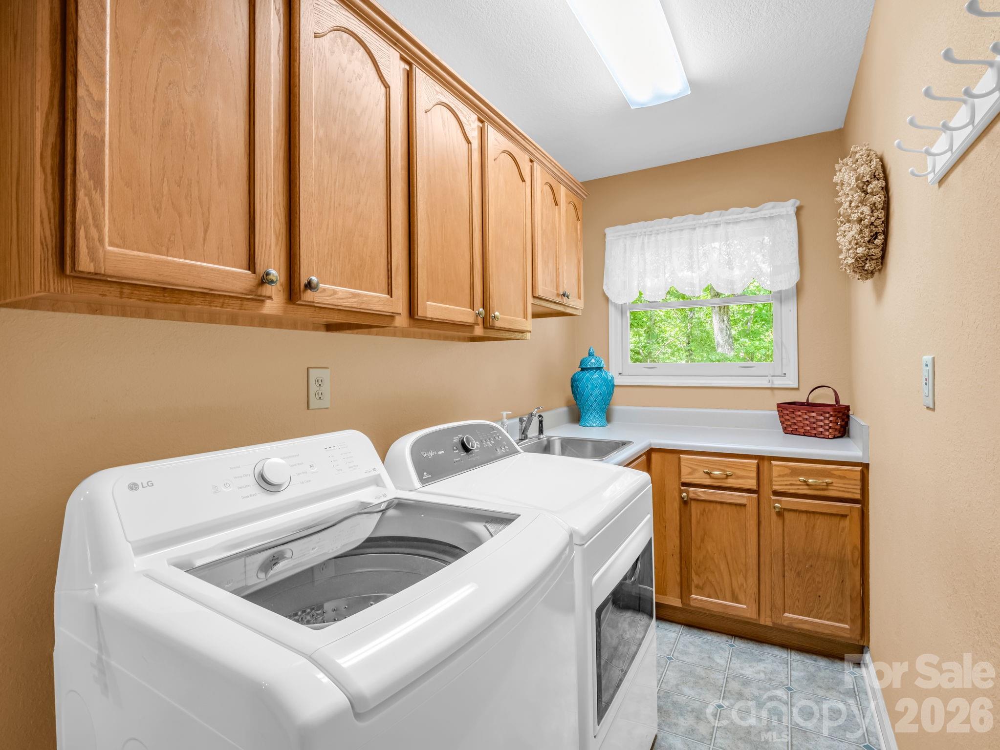 120 Lakewood Drive Property Photo 23