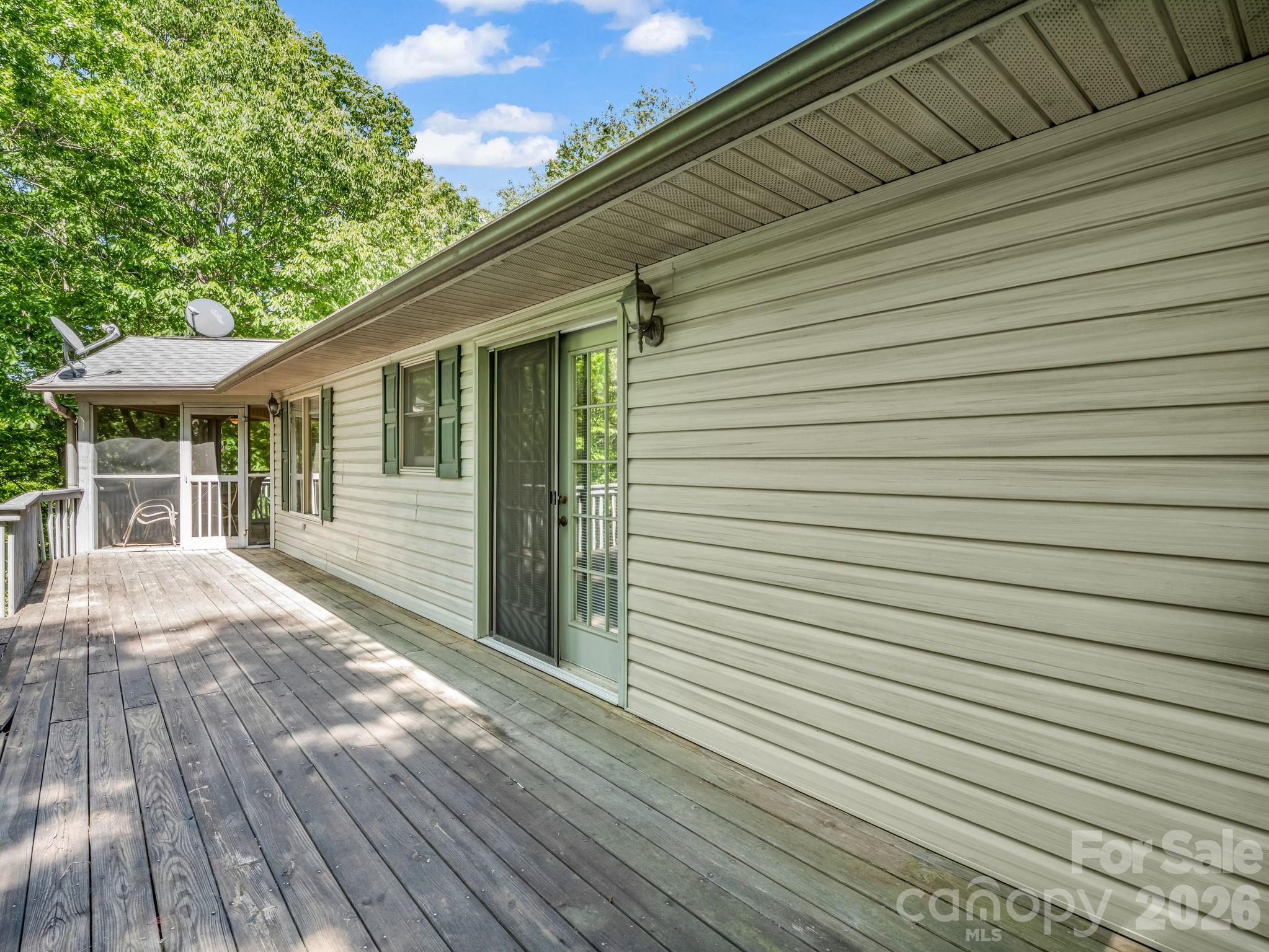 120 Lakewood Drive Property Photo 26