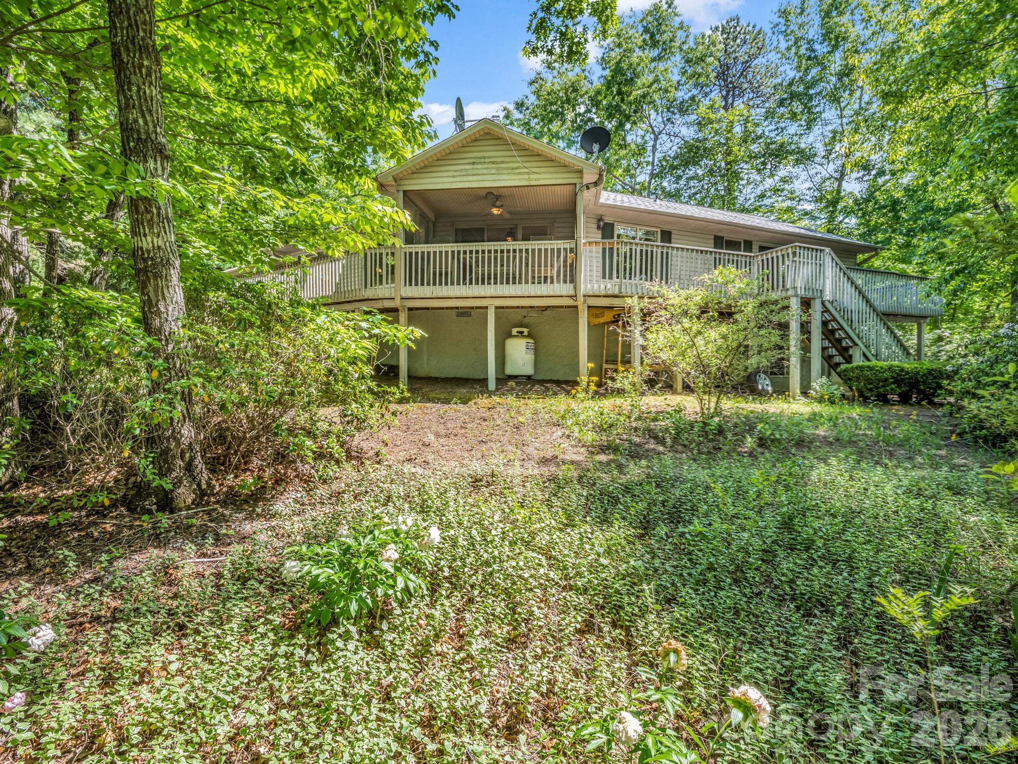 120 Lakewood Drive Property Photo 29