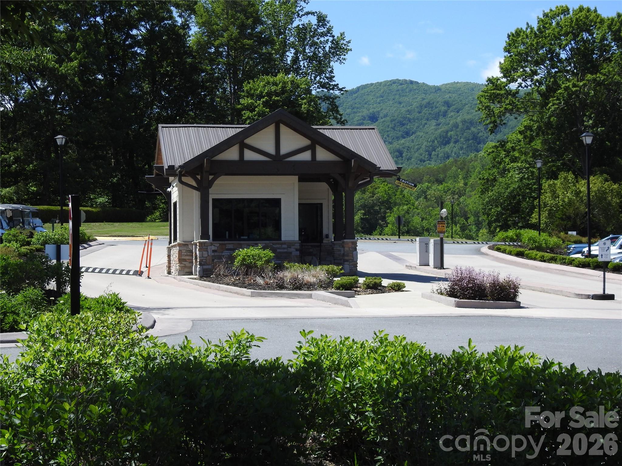 120 Lakewood Drive Property Photo 46
