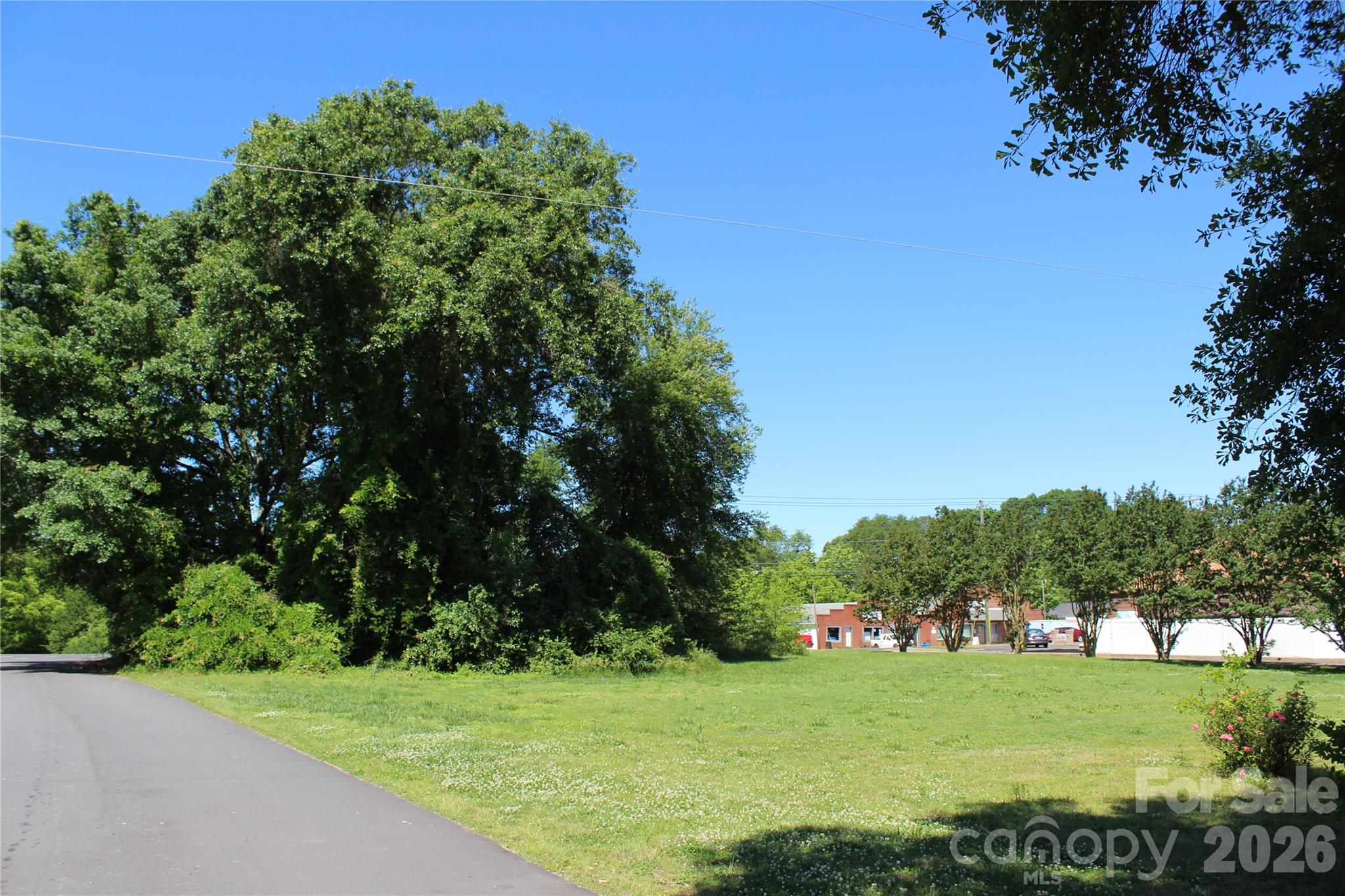 617 Us 221 Highway Property Photo 4