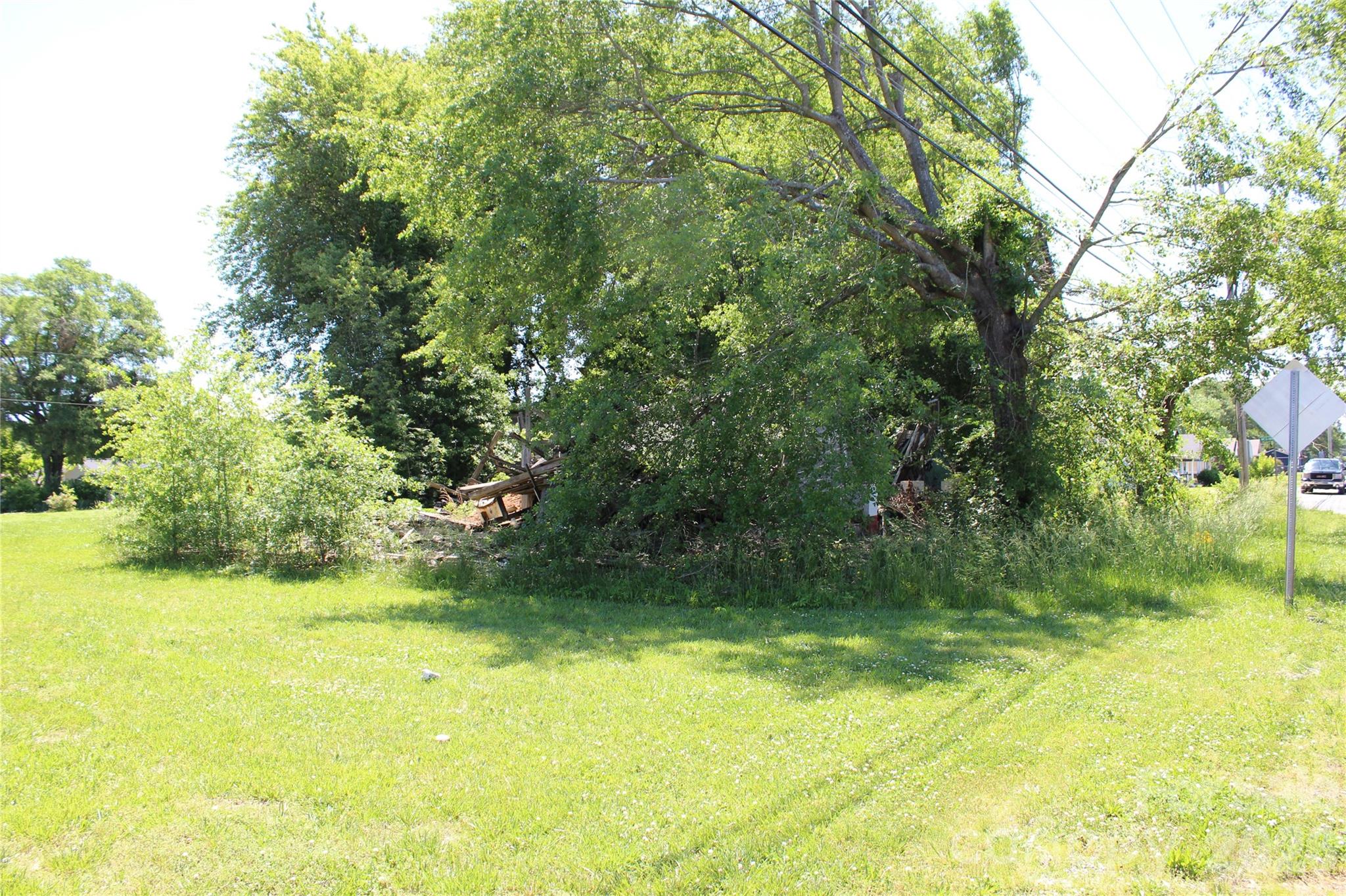 617 Us 221 Highway Property Photo 17
