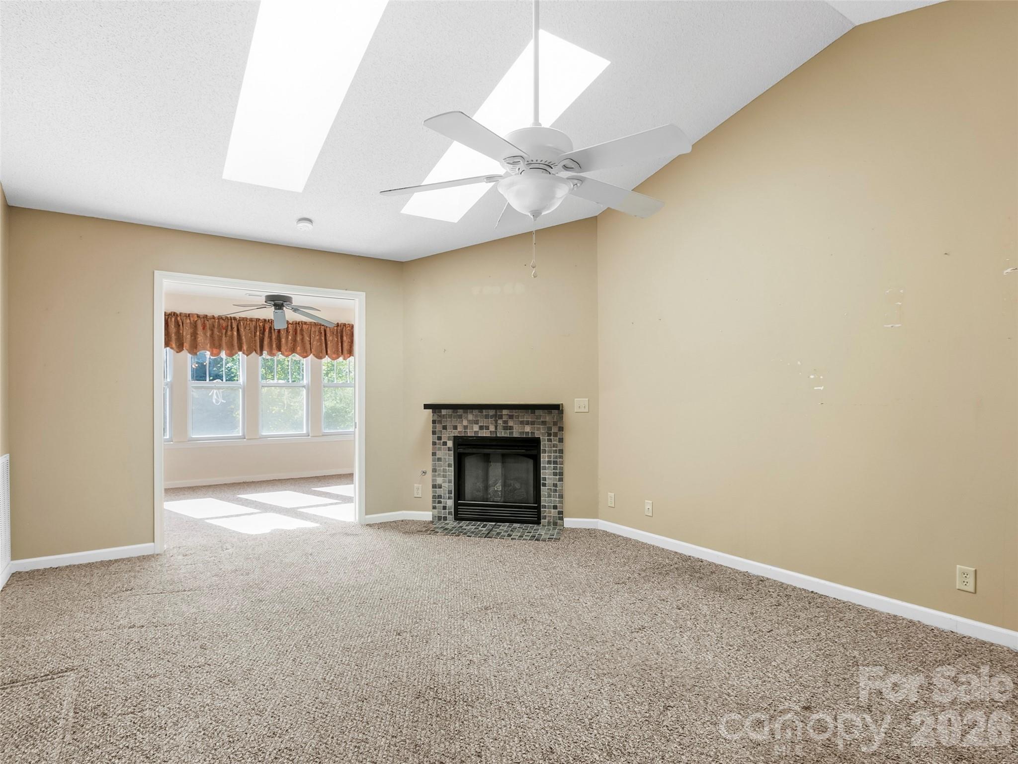 1704 Deermouse Way Property Photo 11