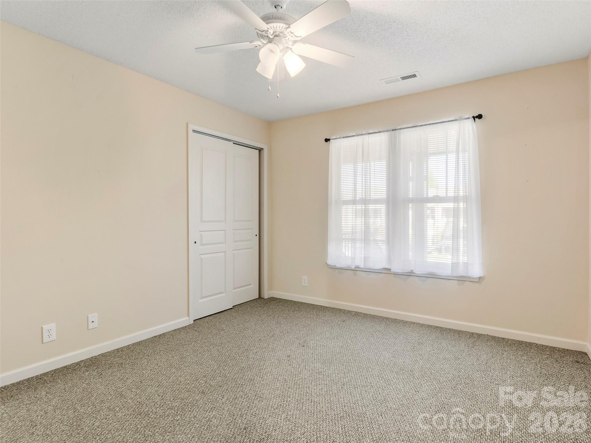 1704 Deermouse Way Property Photo 18