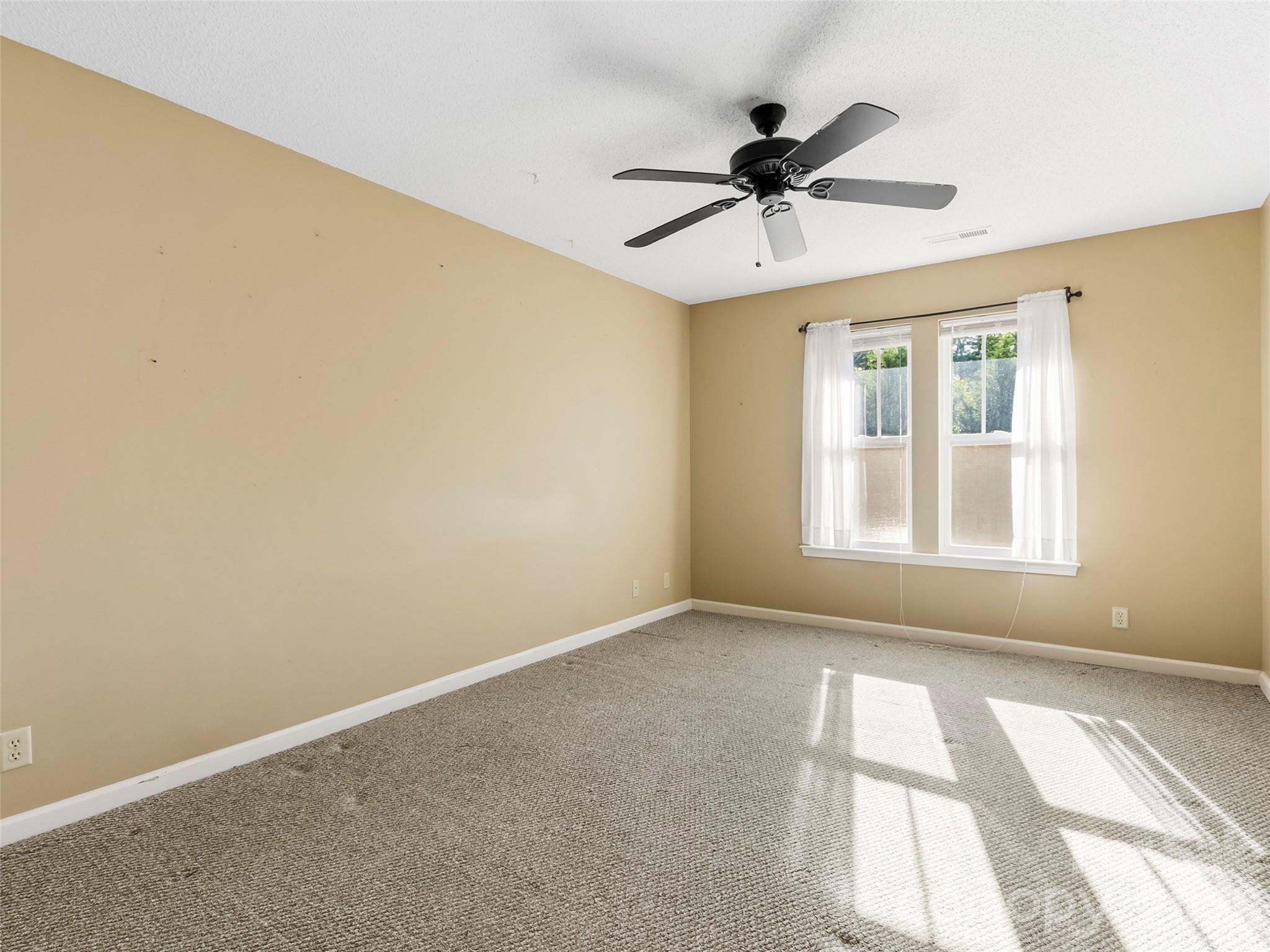 1704 Deermouse Way Property Photo 23