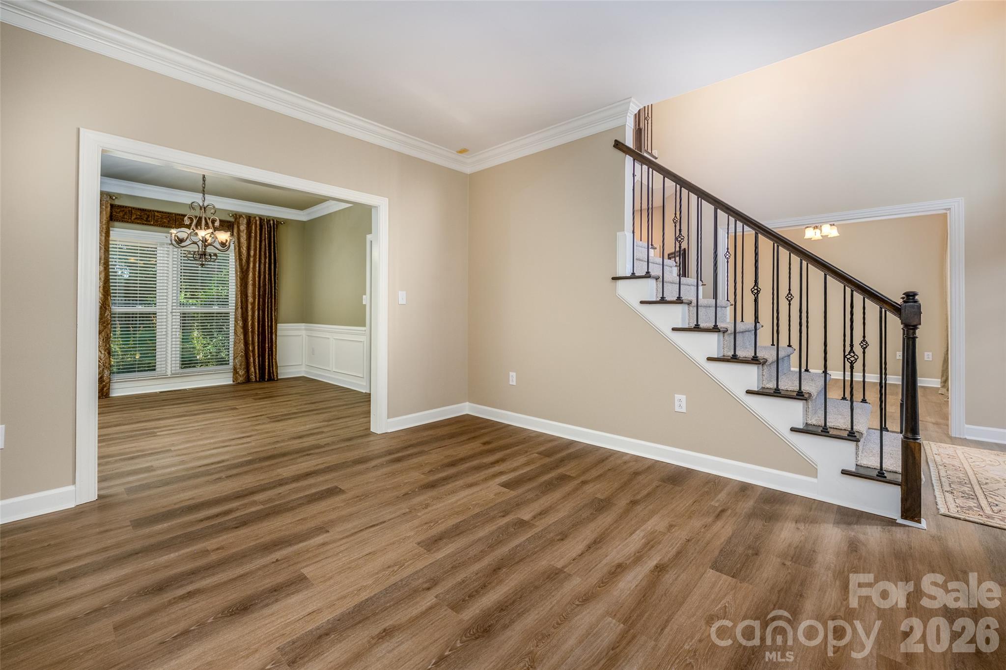 119 Topsail Place Property Photo 8