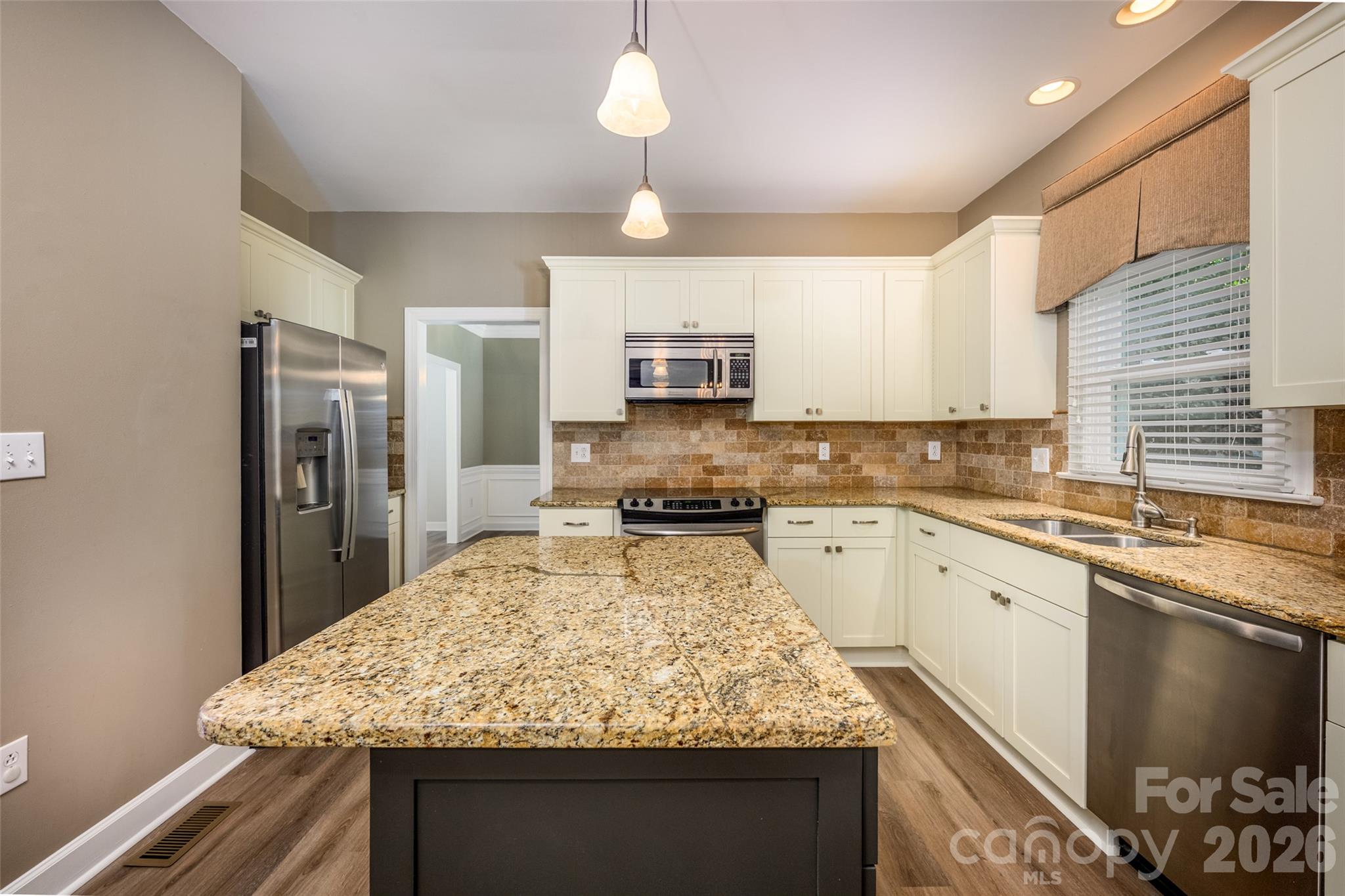 119 Topsail Place Property Photo 13