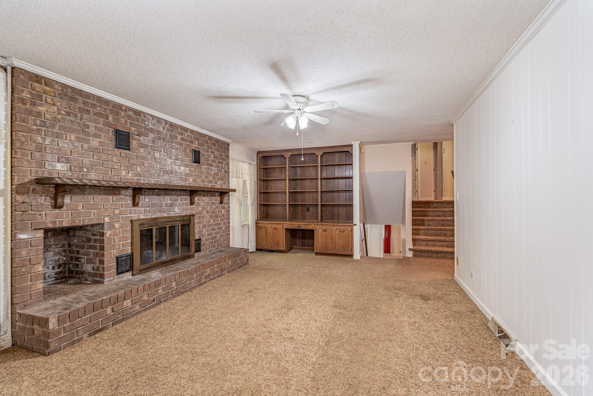 1836 Westbrook Road Property Photo 9