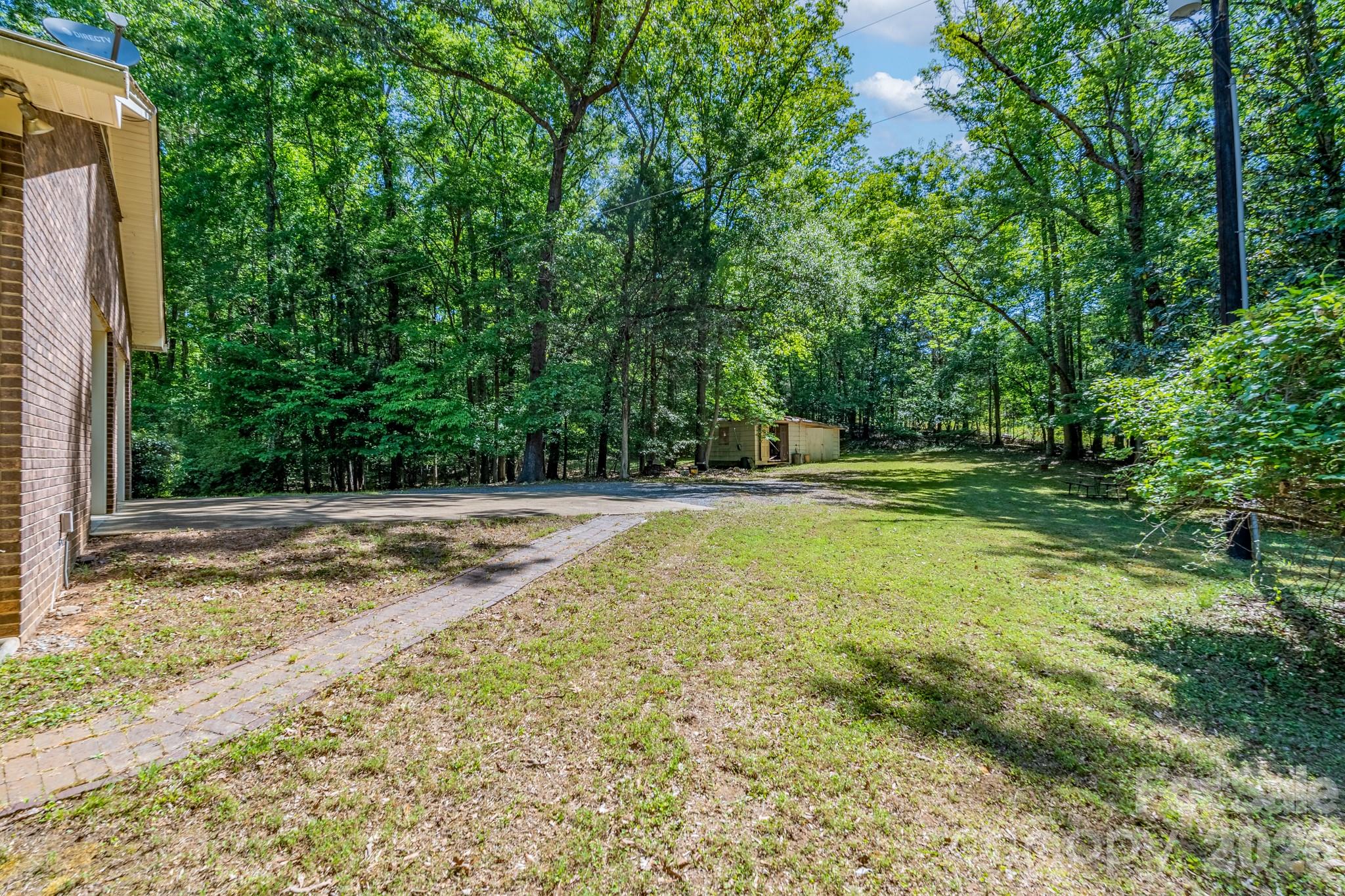 1836 Westbrook Road Property Photo 34