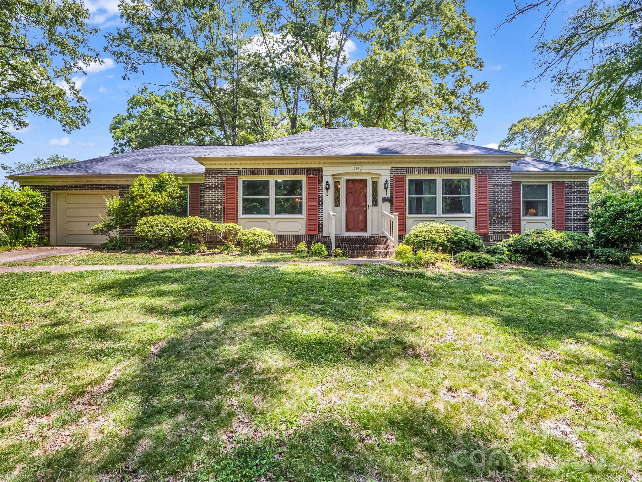 244 Windover Drive Property Photo 1