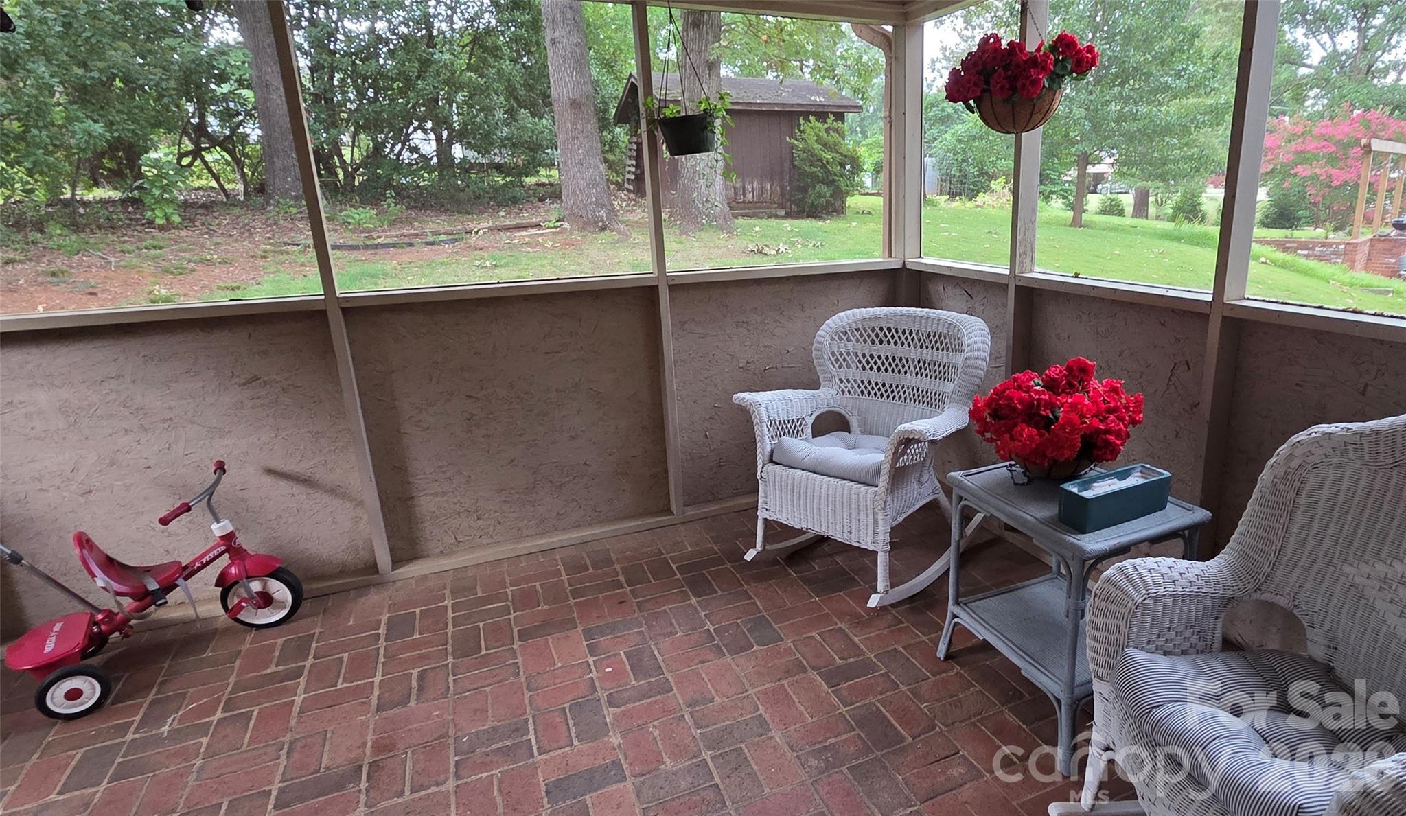 244 Windover Drive Property Photo 3