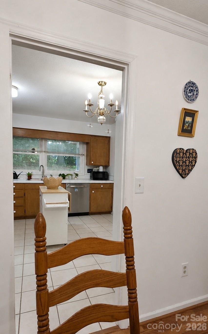 244 Windover Drive Property Photo 10