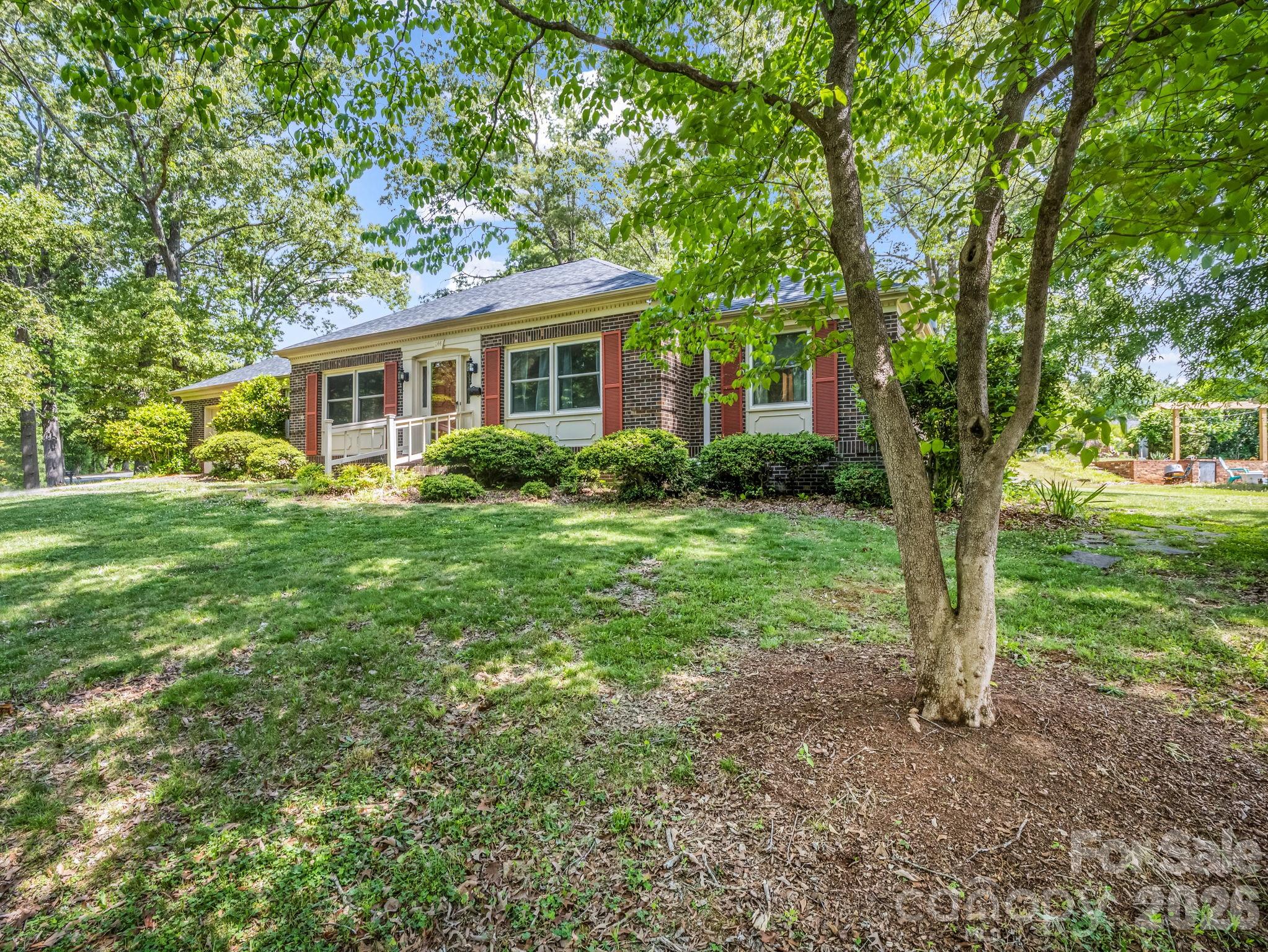 244 Windover Drive Property Photo 29