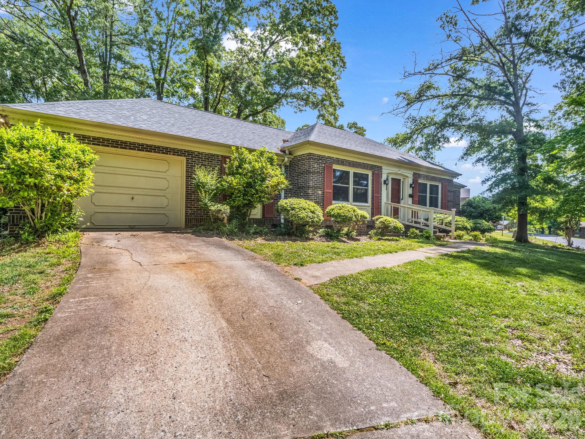 244 Windover Drive Property Photo 31