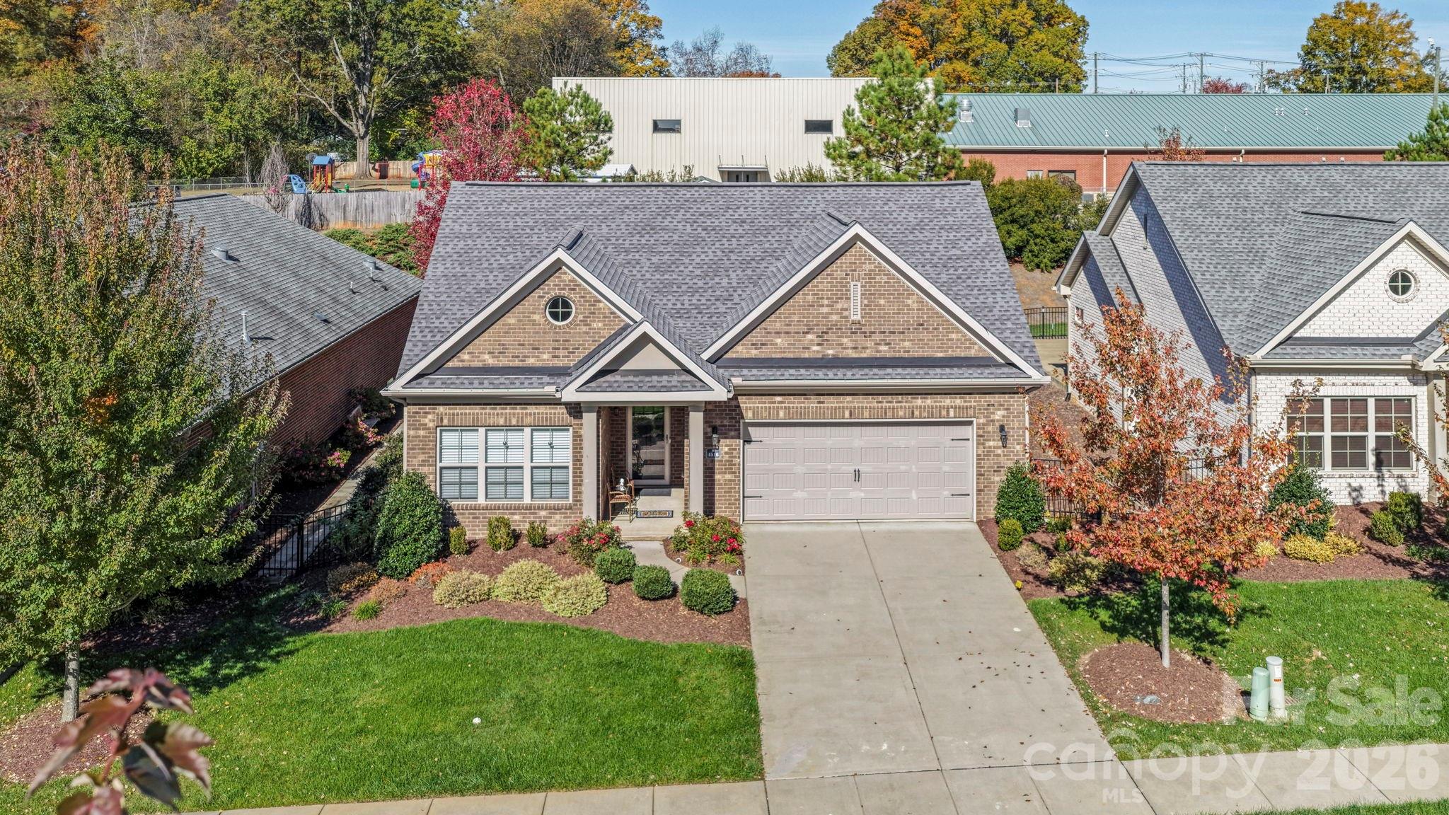 4516 Ideal Way Property Photo 2