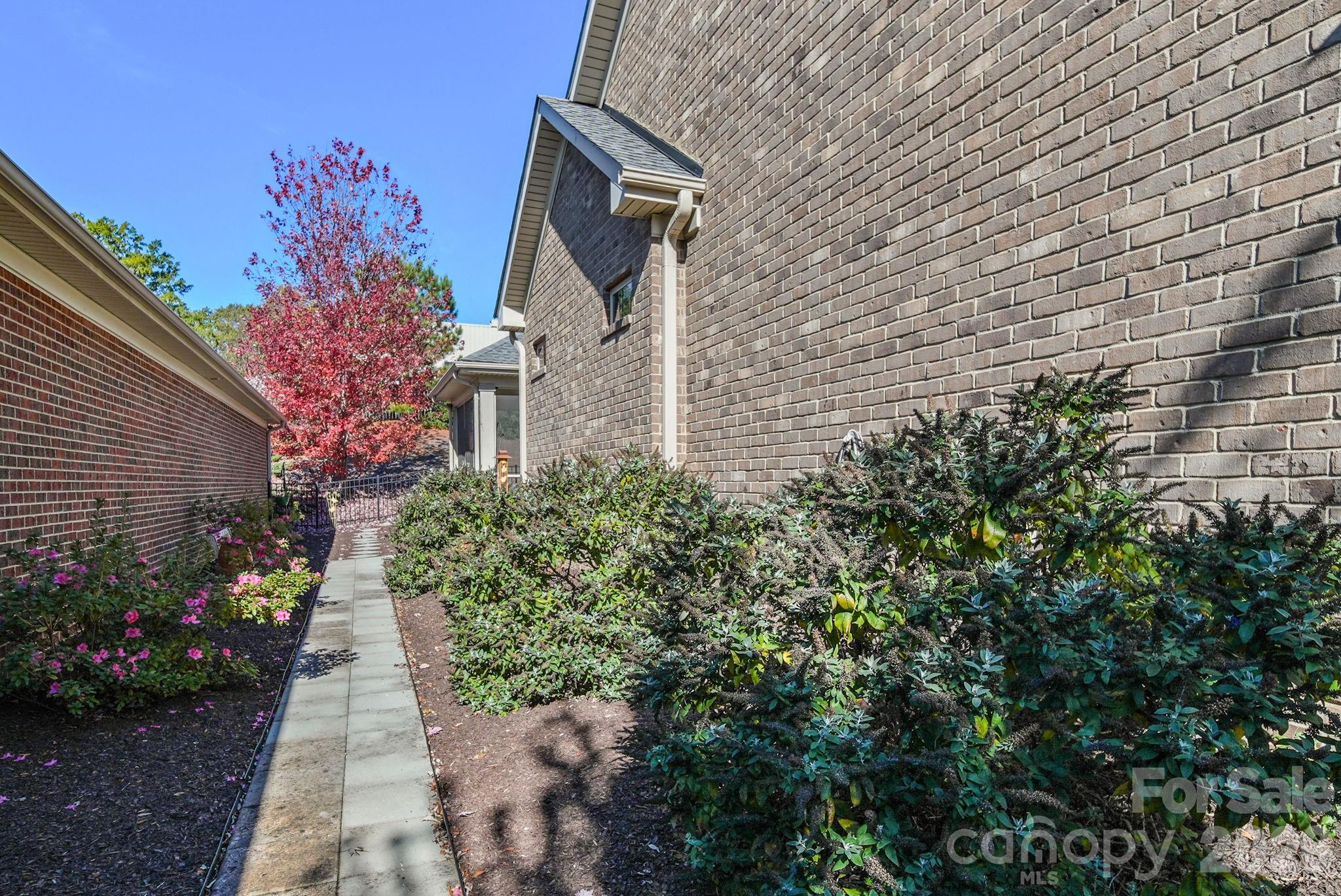4516 Ideal Way Property Photo 26