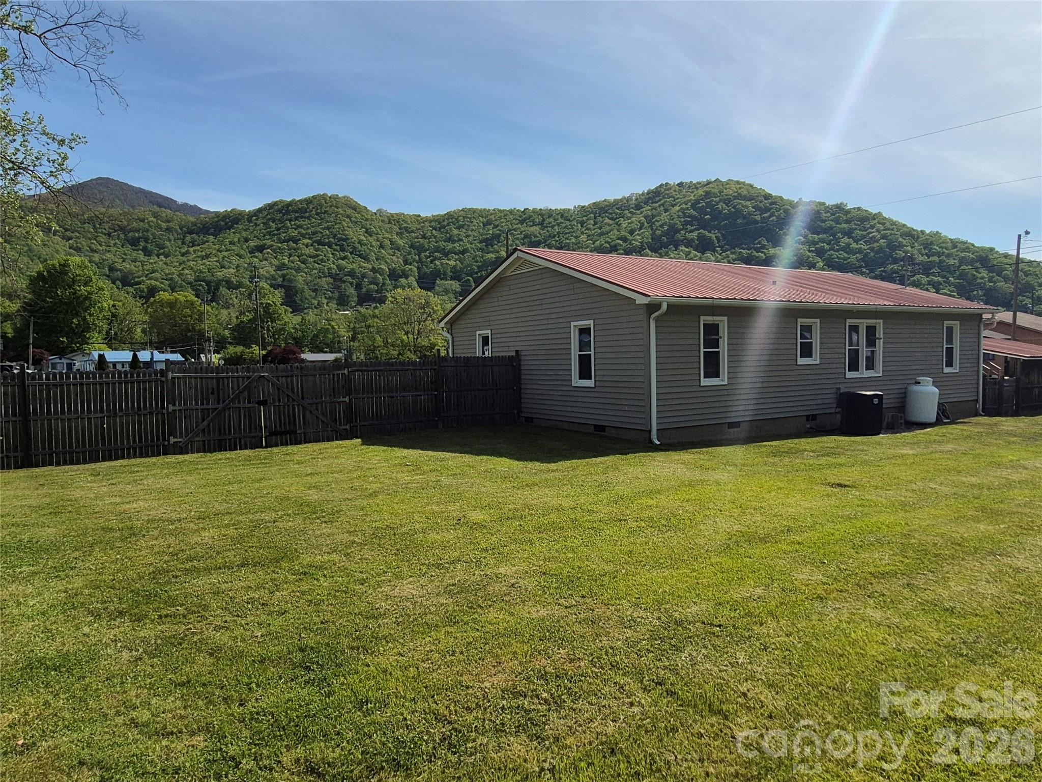 5 Gibson Drive Property Photo 12