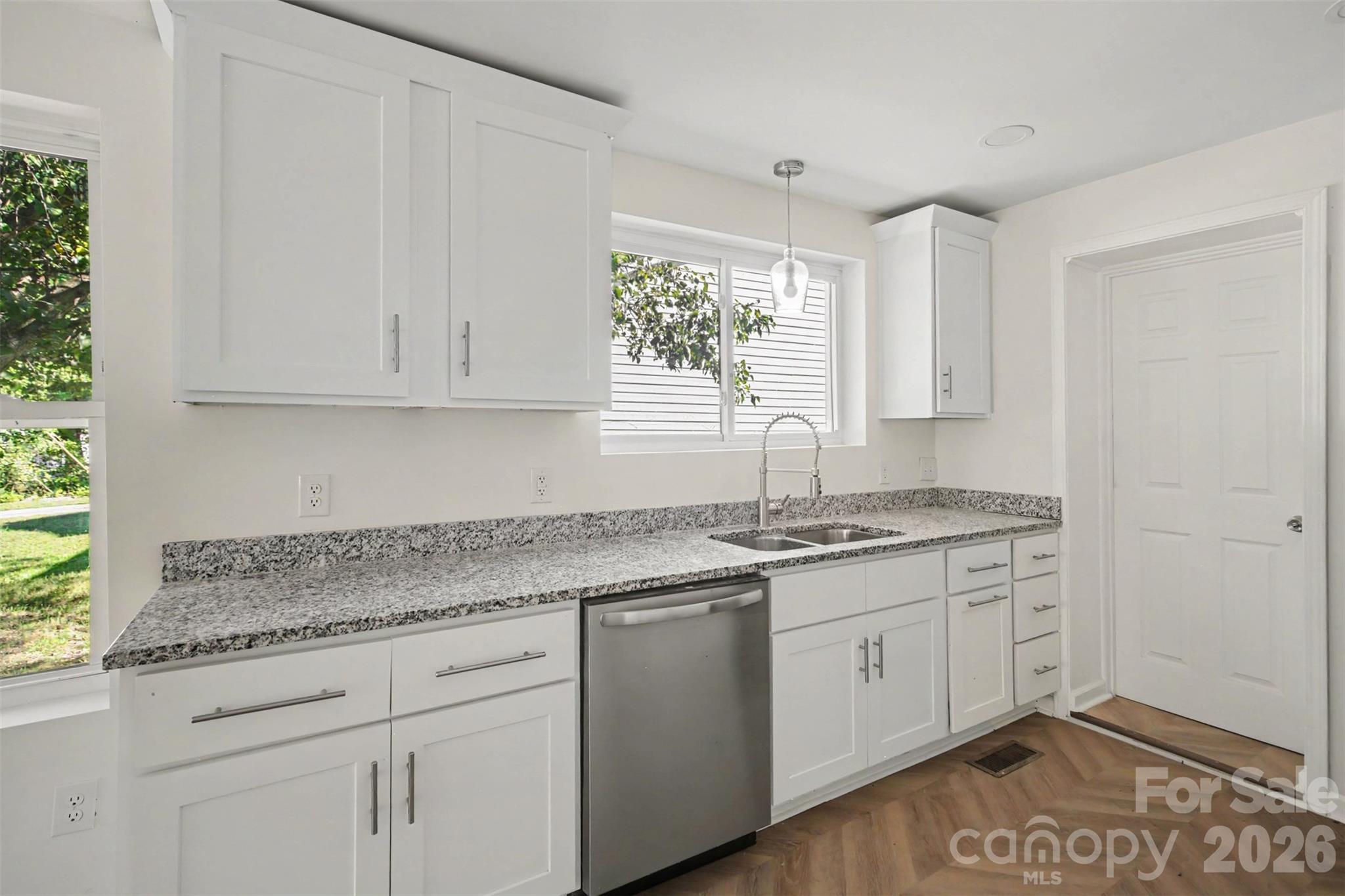 1210 Butler Street Property Photo 6