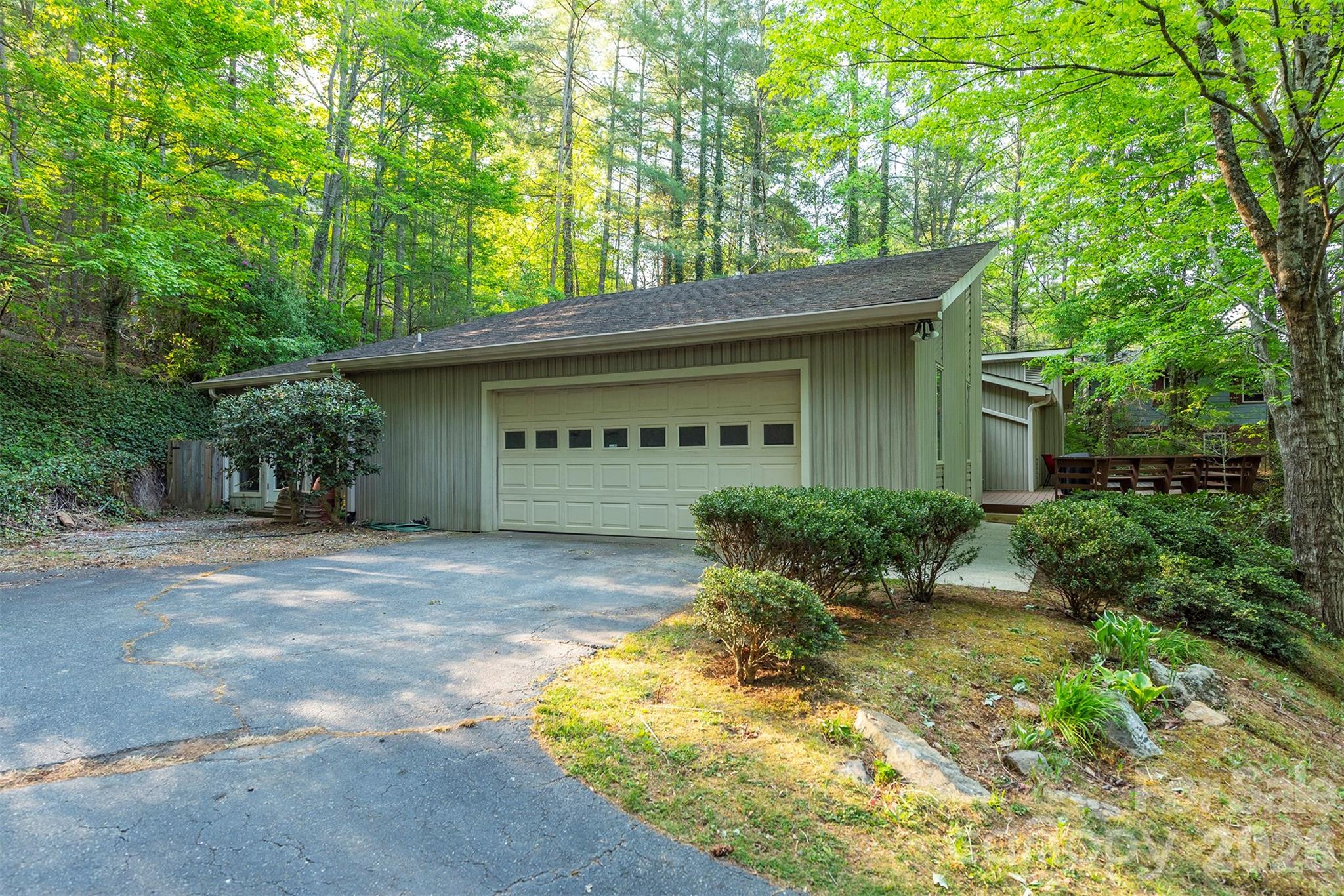 58 Ballantree Drive Property Photo 2