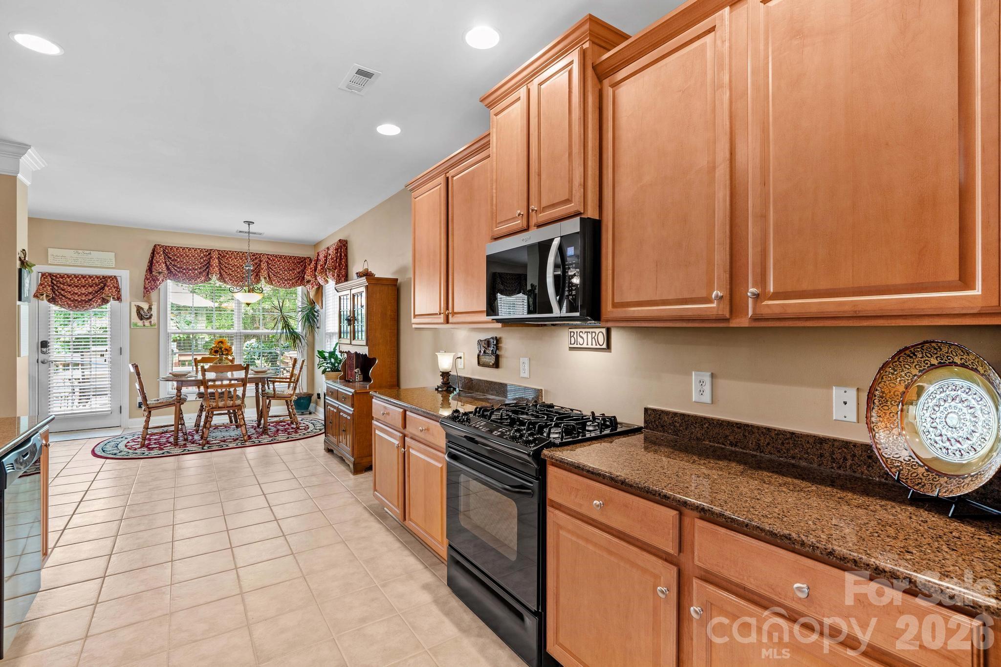 7767 St Andrews Lane Property Photo 11