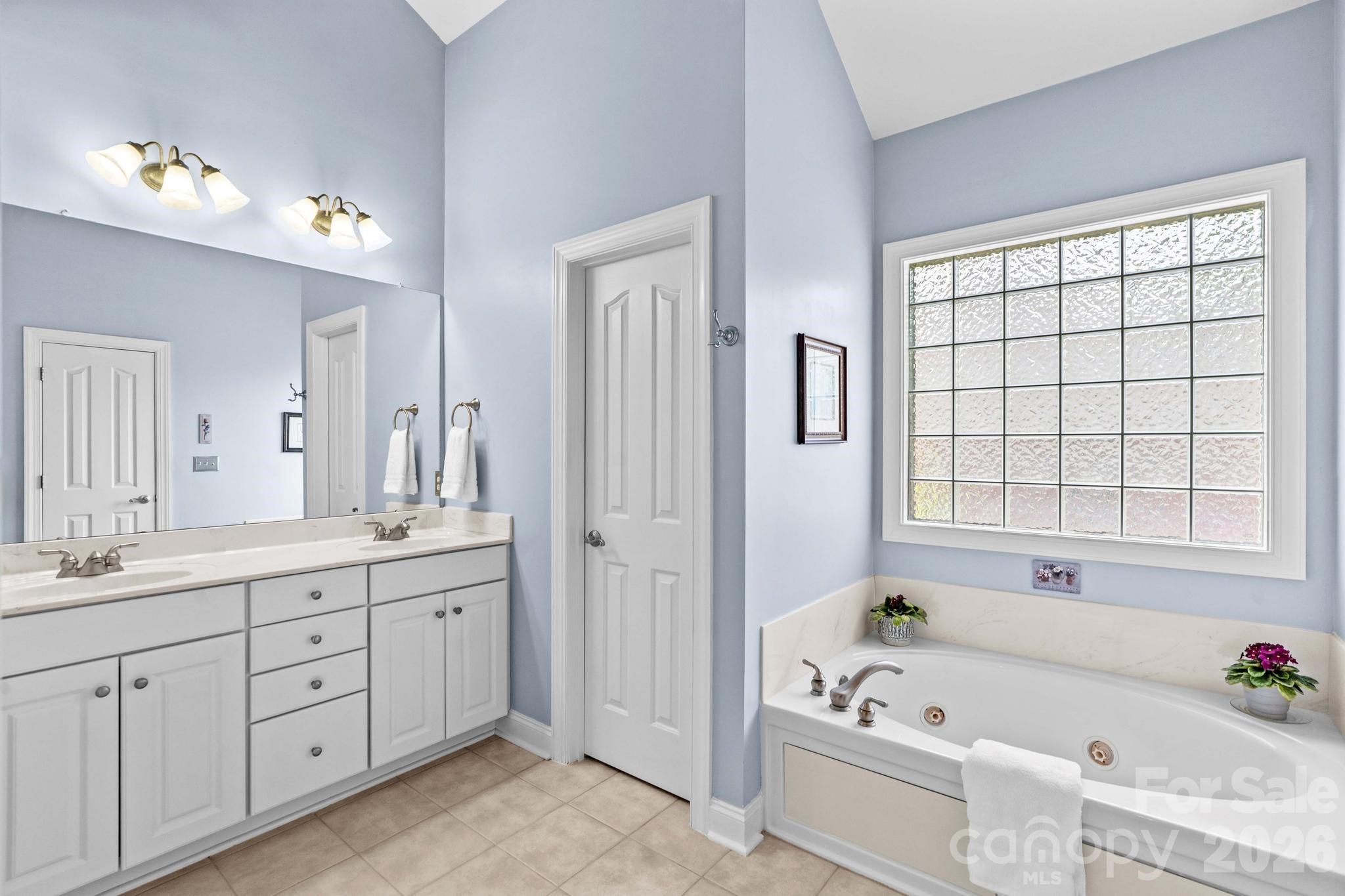 7767 St Andrews Lane Property Photo 22