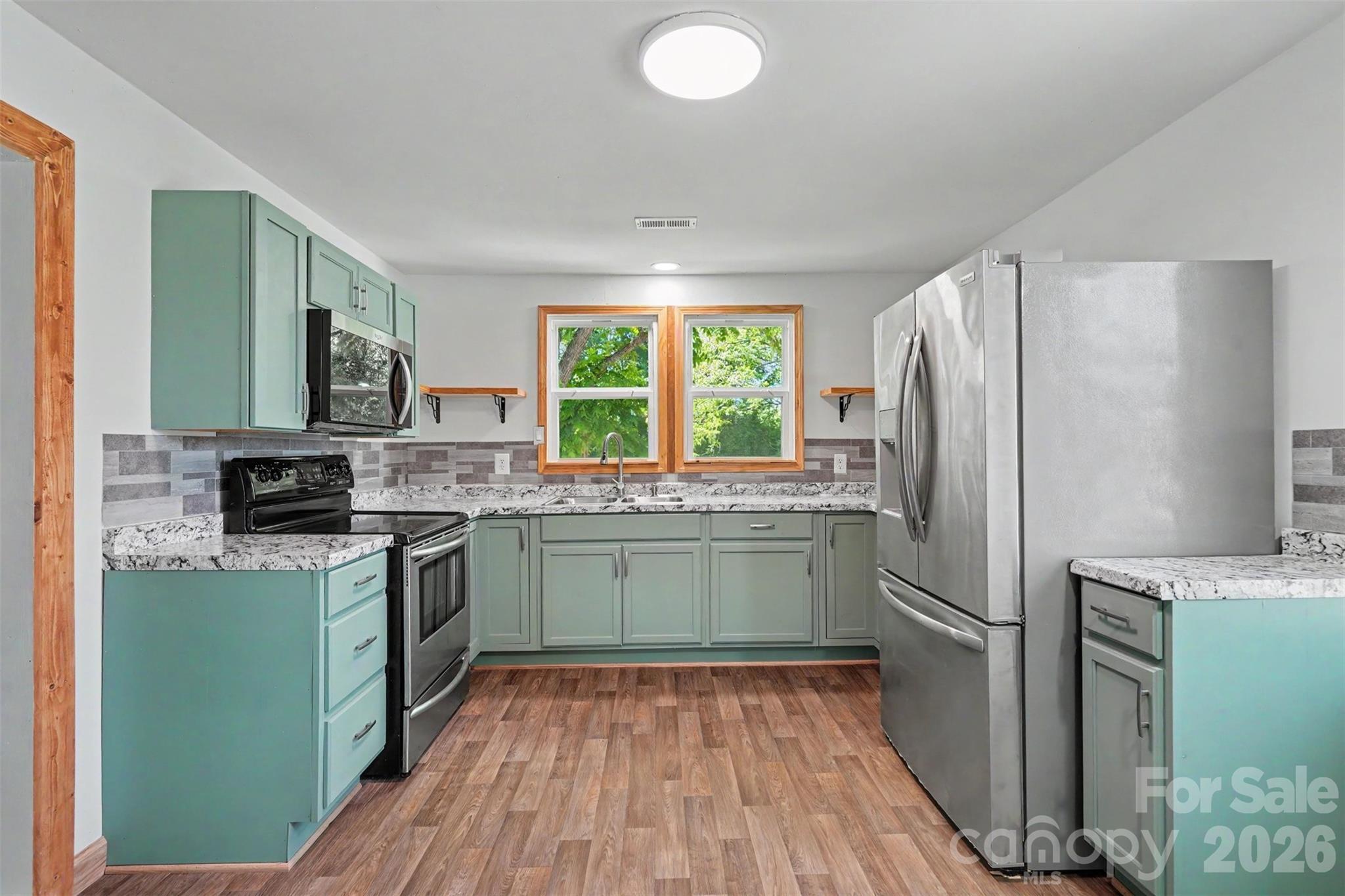503 E Mcgregor Street Property Photo 6