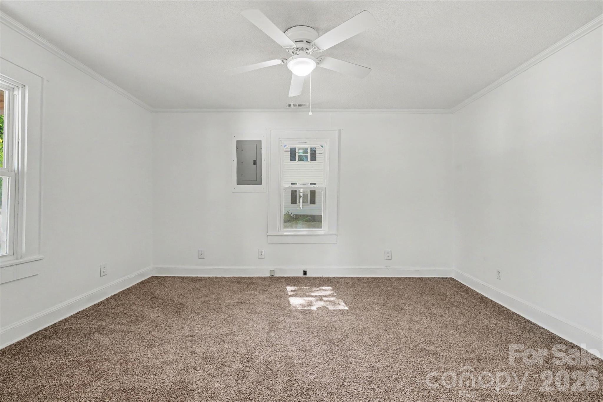 503 E Mcgregor Street Property Photo 10